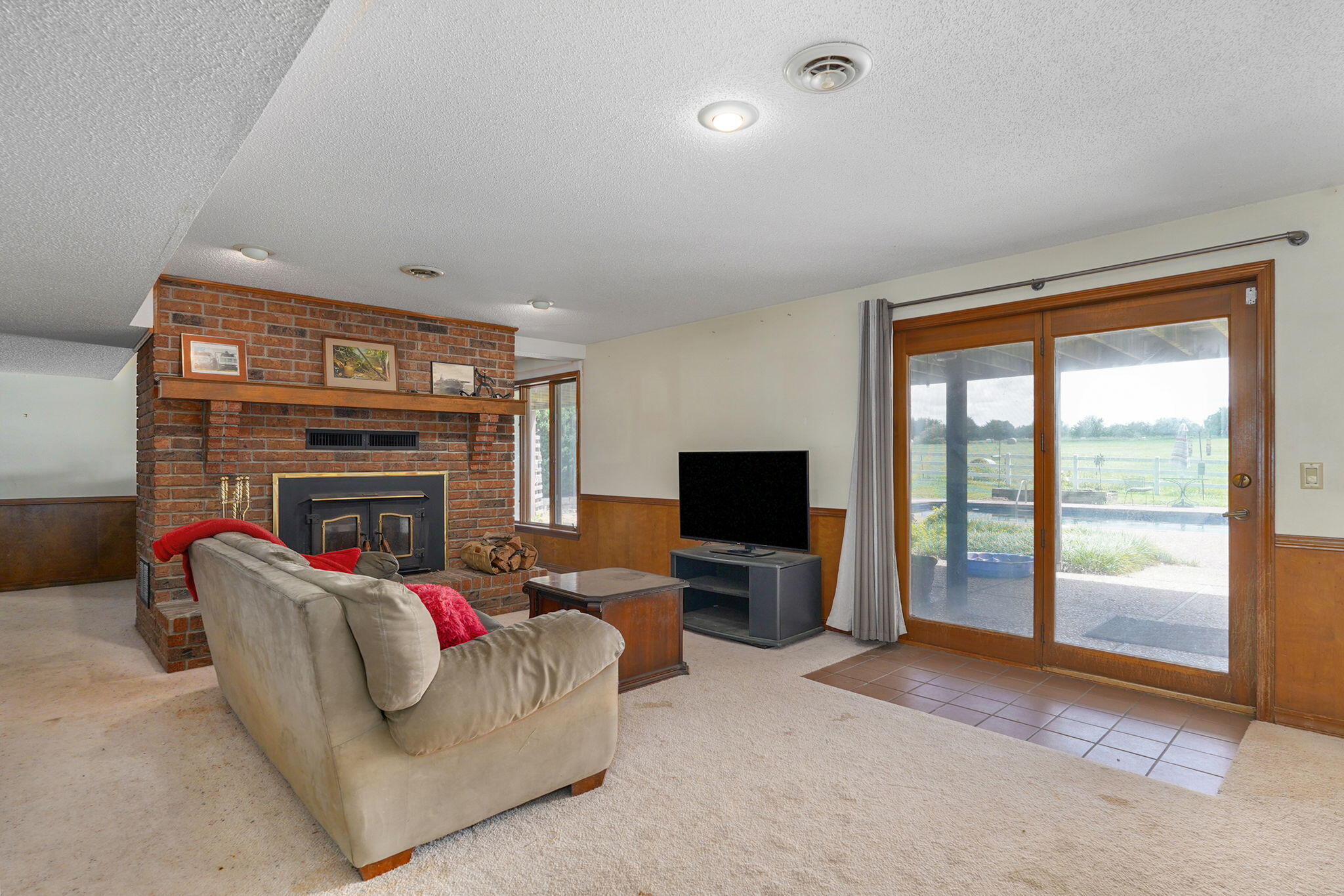 7720 West Farm Road 144 Property Photo 43