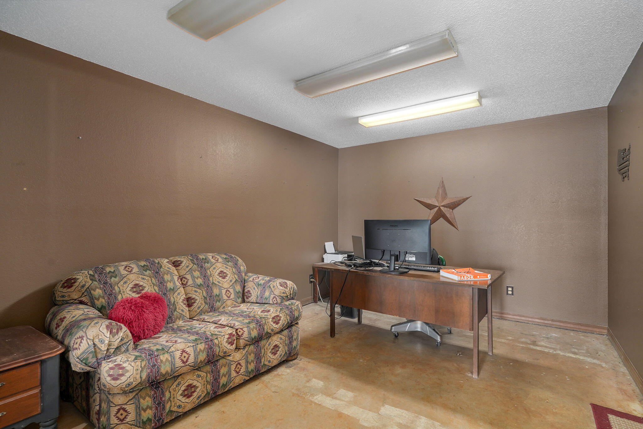 7720 West Farm Road 144 Property Photo 52