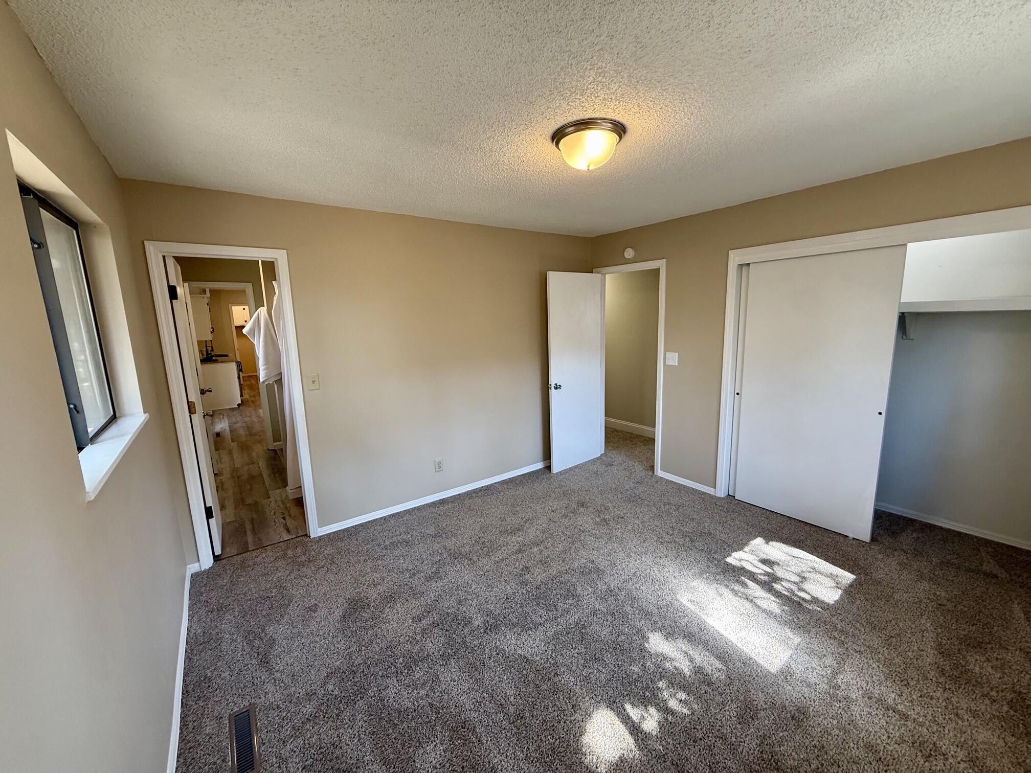 609 Knox Avenue Property Photo 11