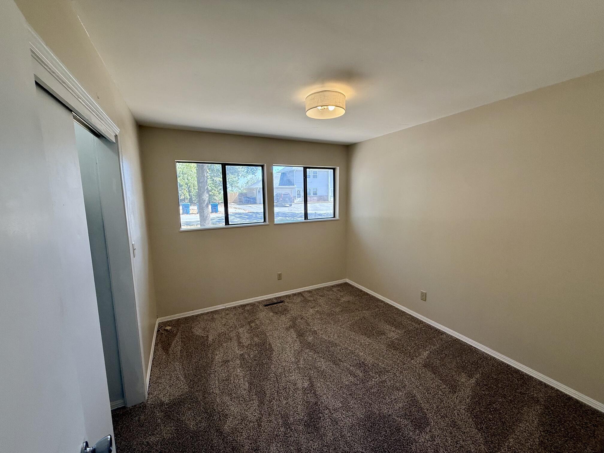 609 Knox Avenue Property Photo 17