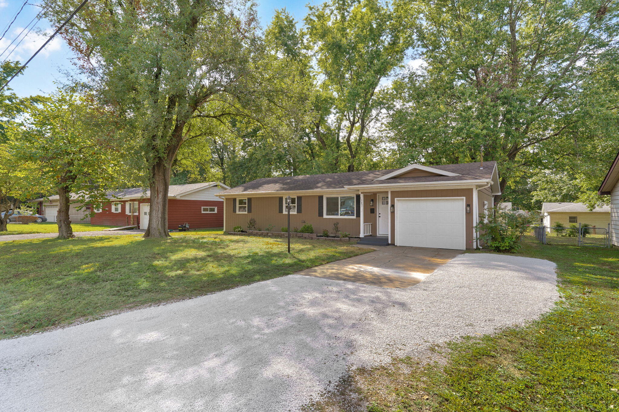1247 South Estate Avenue Property Photo 2