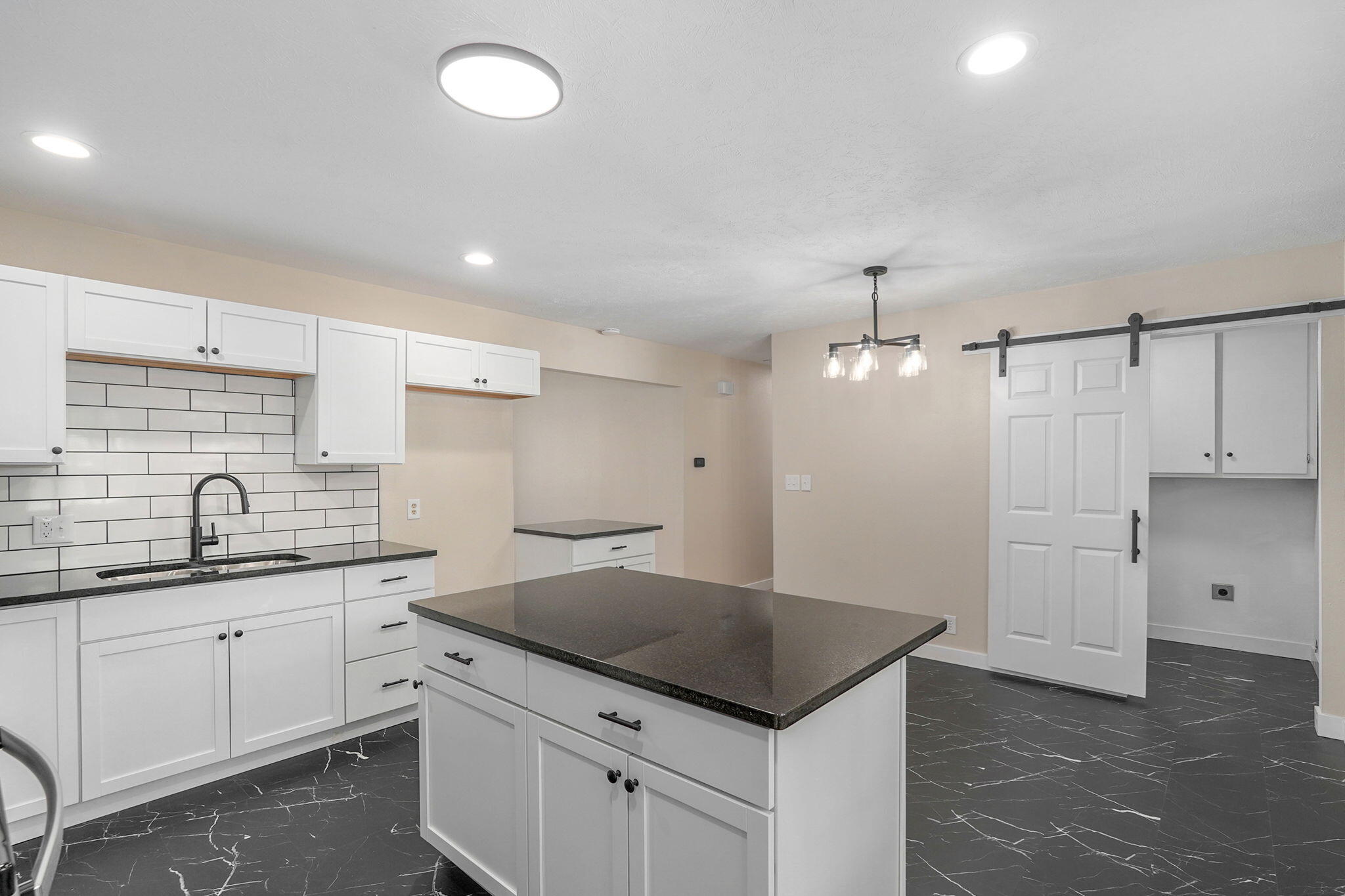 1247 South Estate Avenue Property Photo 15
