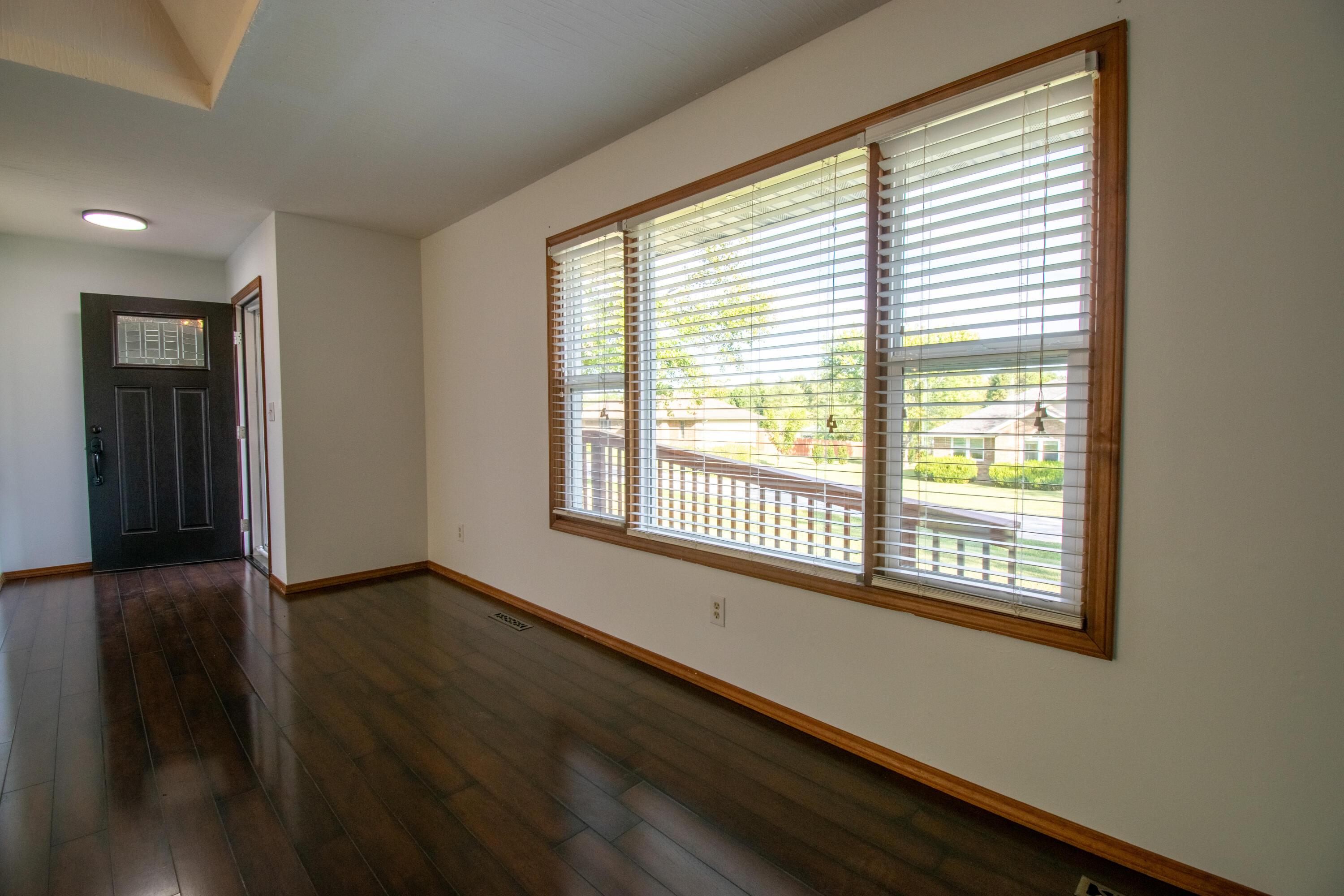 1300 East Rainey Street Property Photo 5