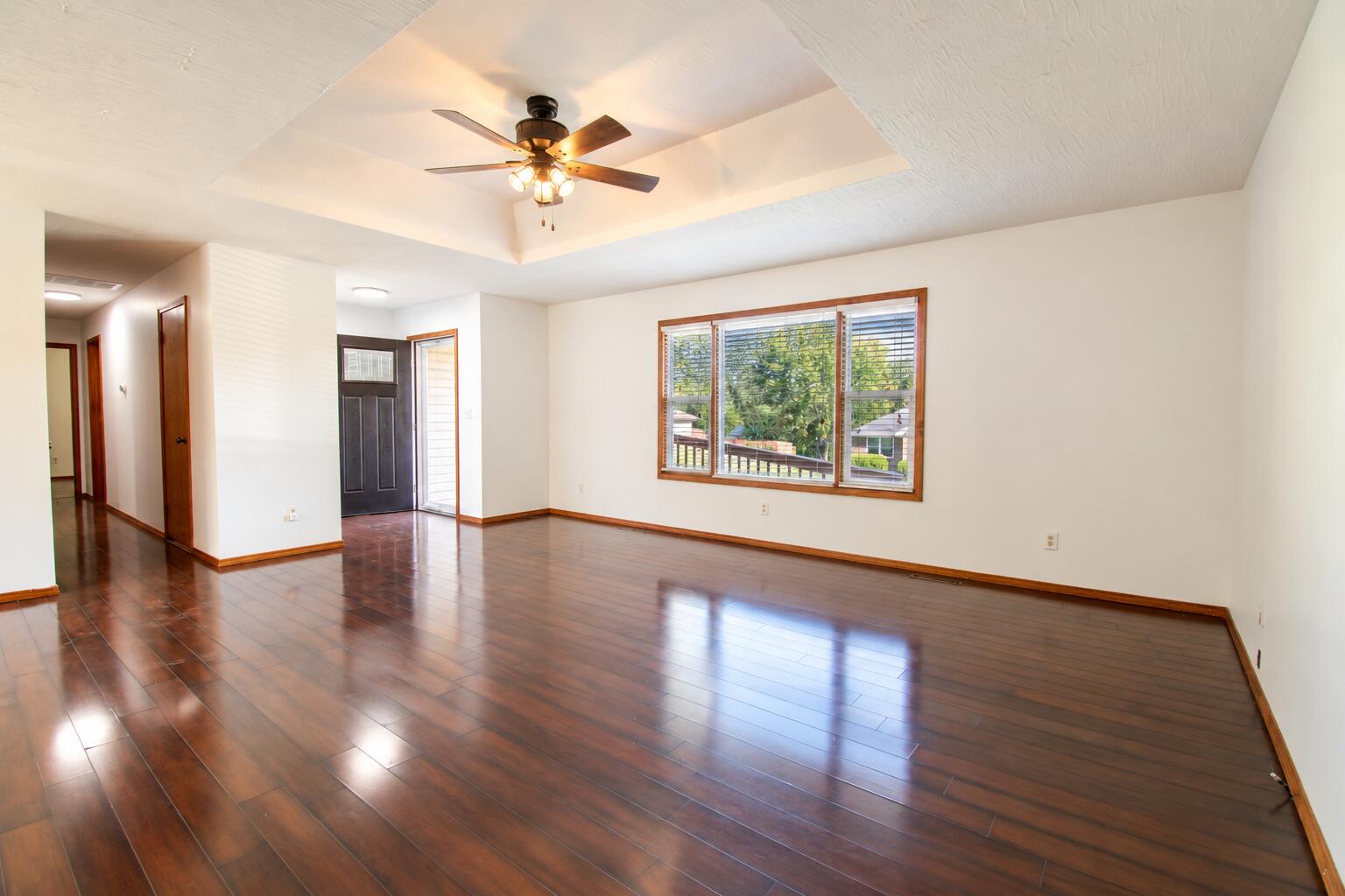 1300 East Rainey Street Property Photo 6