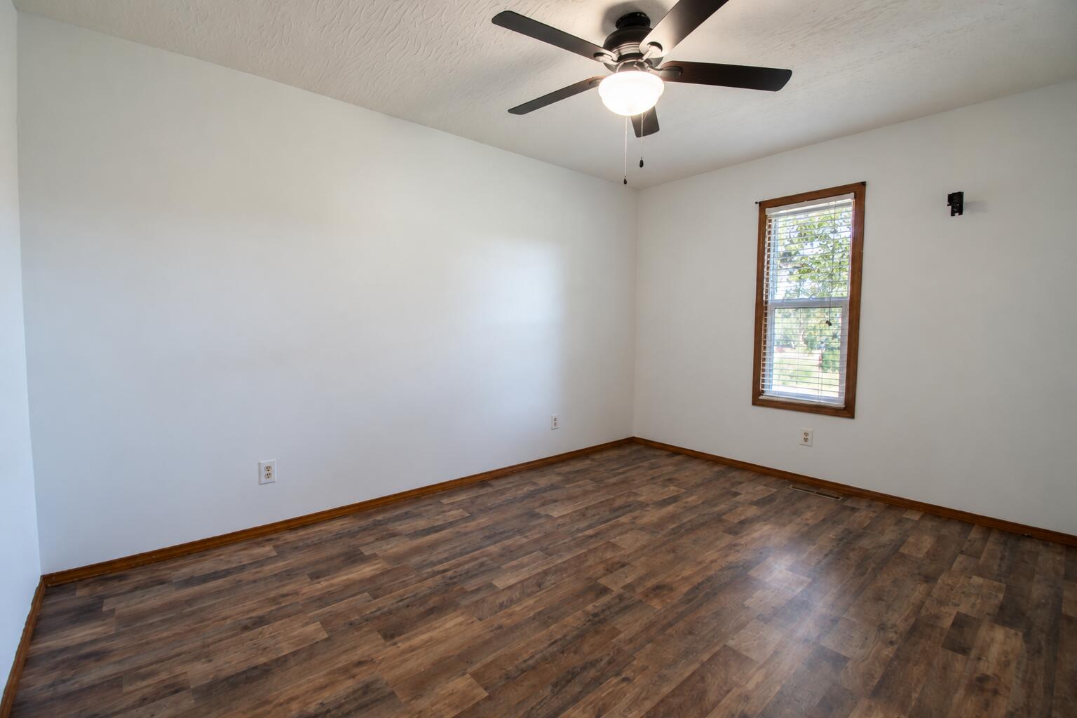 1300 East Rainey Street Property Photo 22