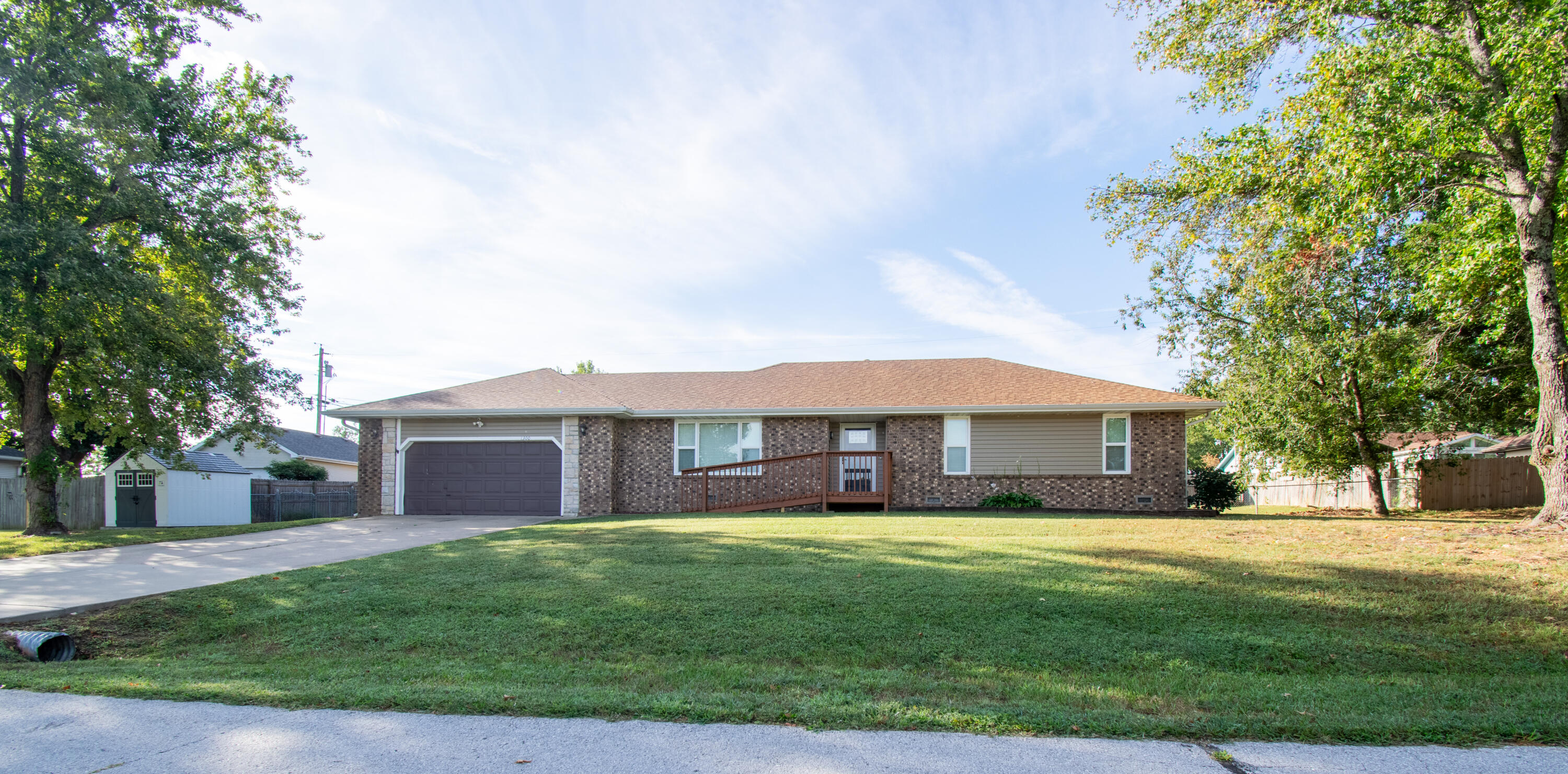 1300 East Rainey Street Property Photo 31