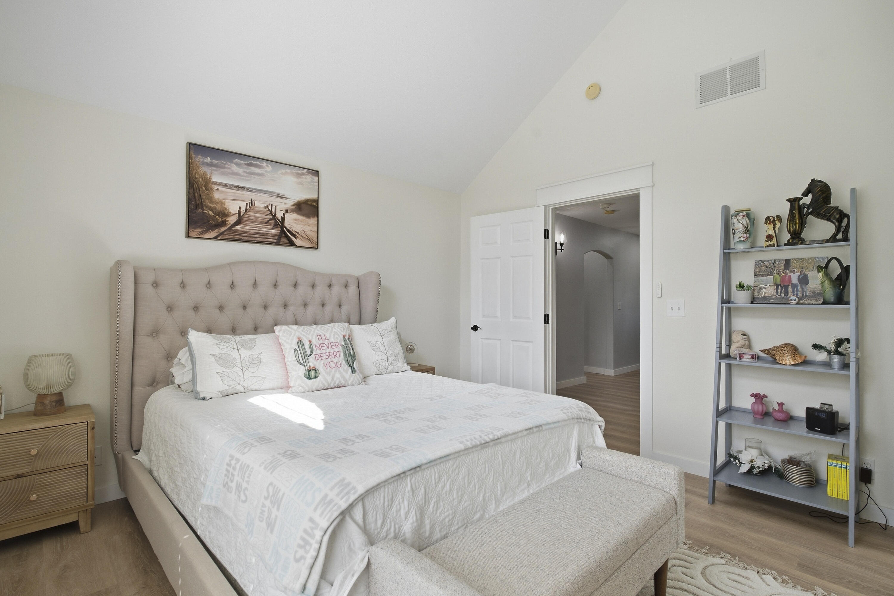 909 Glacier Court Property Photo 33