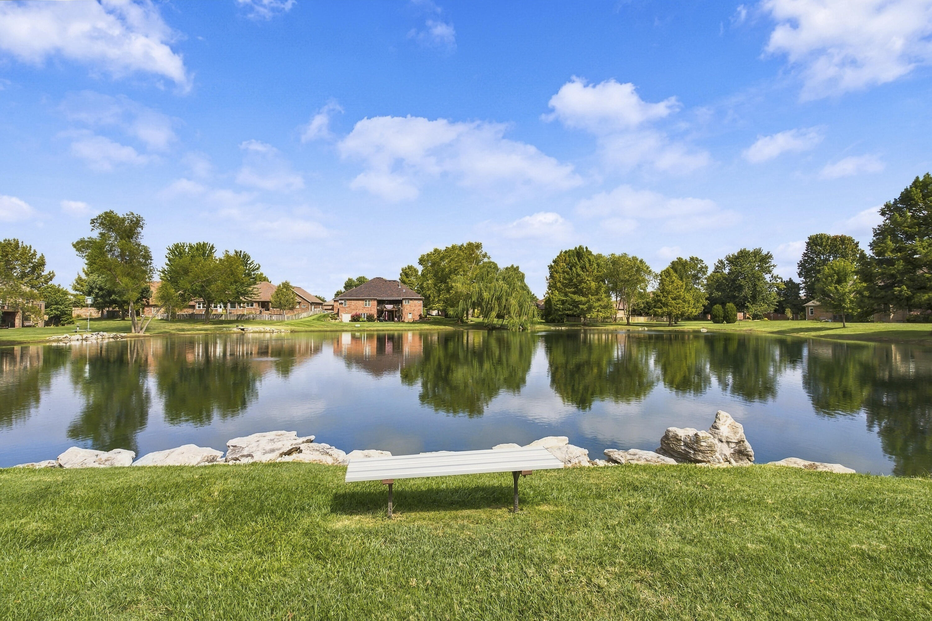 909 Glacier Court Property Photo 42