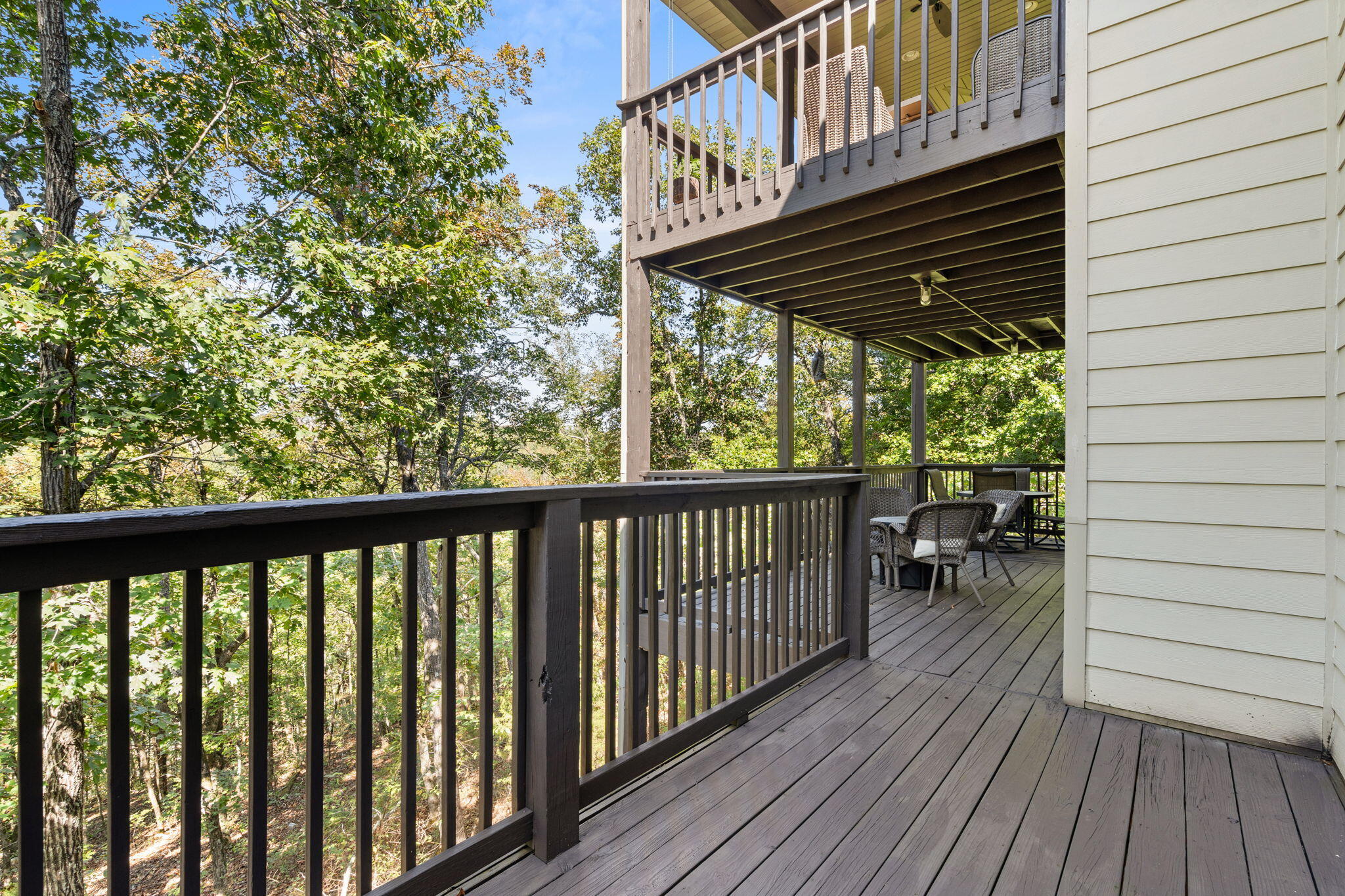 842 Silver Cliff Way Property Photo 53