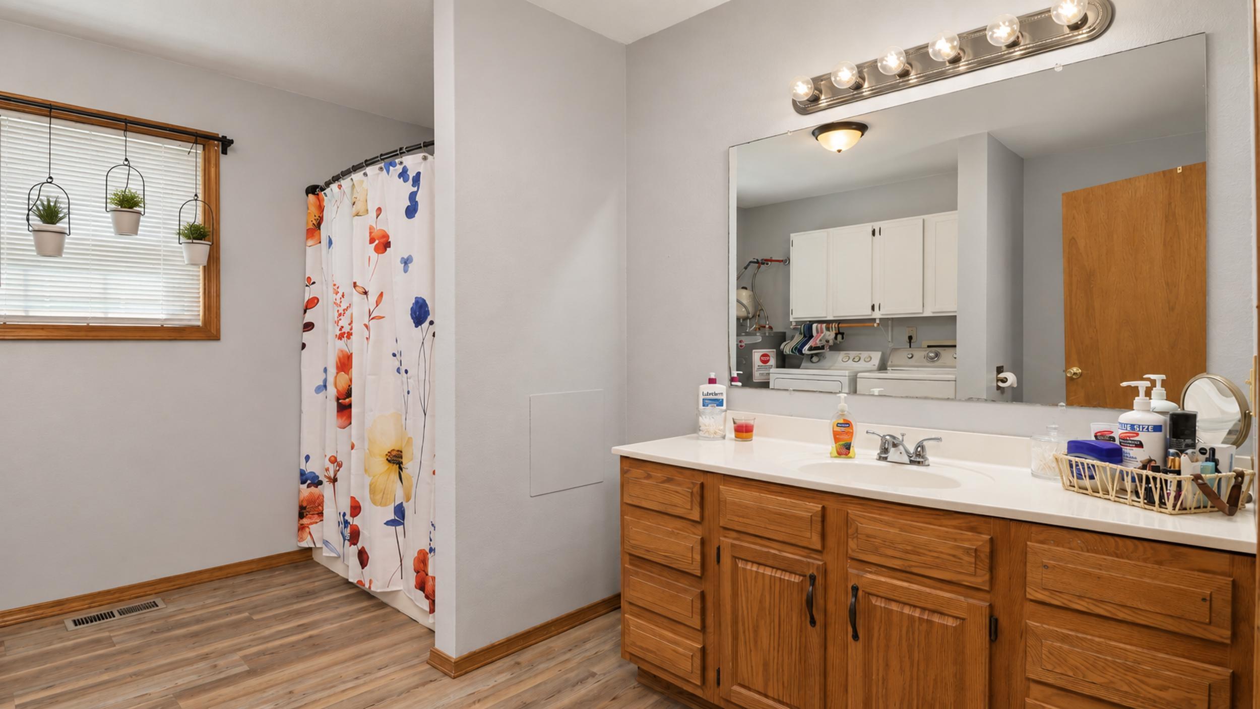 64 Lester Street Property Photo 14