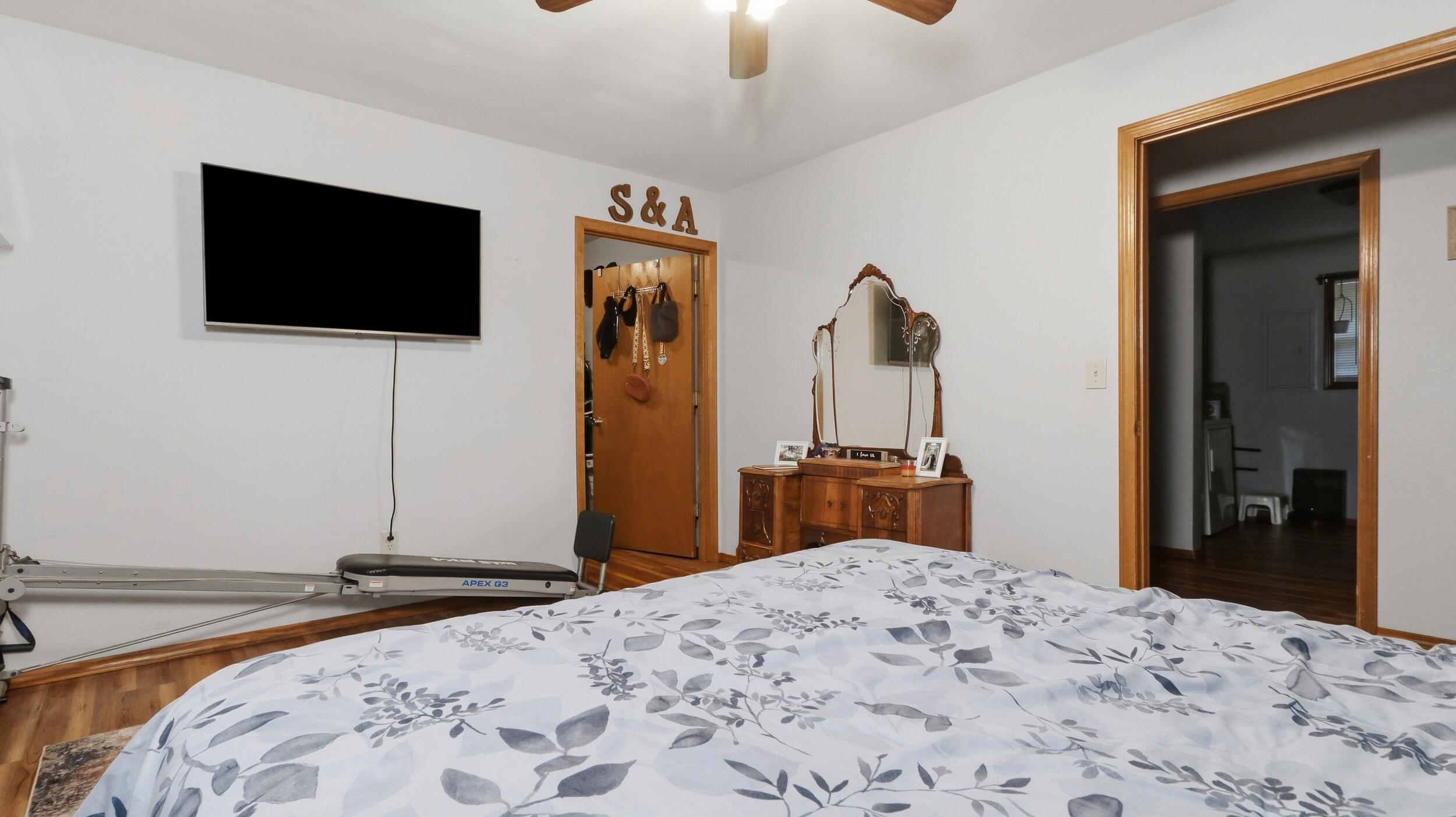 64 Lester Street Property Photo 19