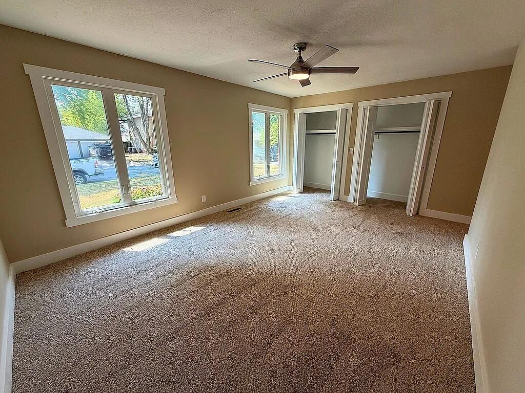 1527 East Hanover Street Property Photo 17