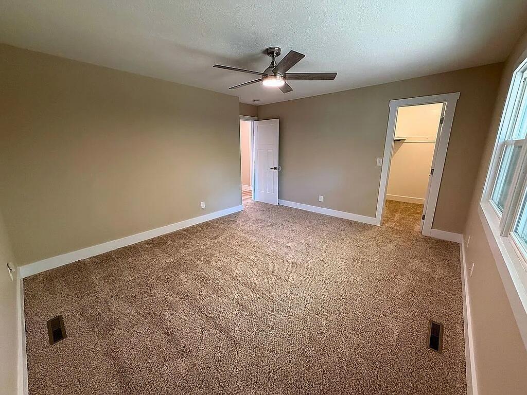 1527 East Hanover Street Property Photo 20