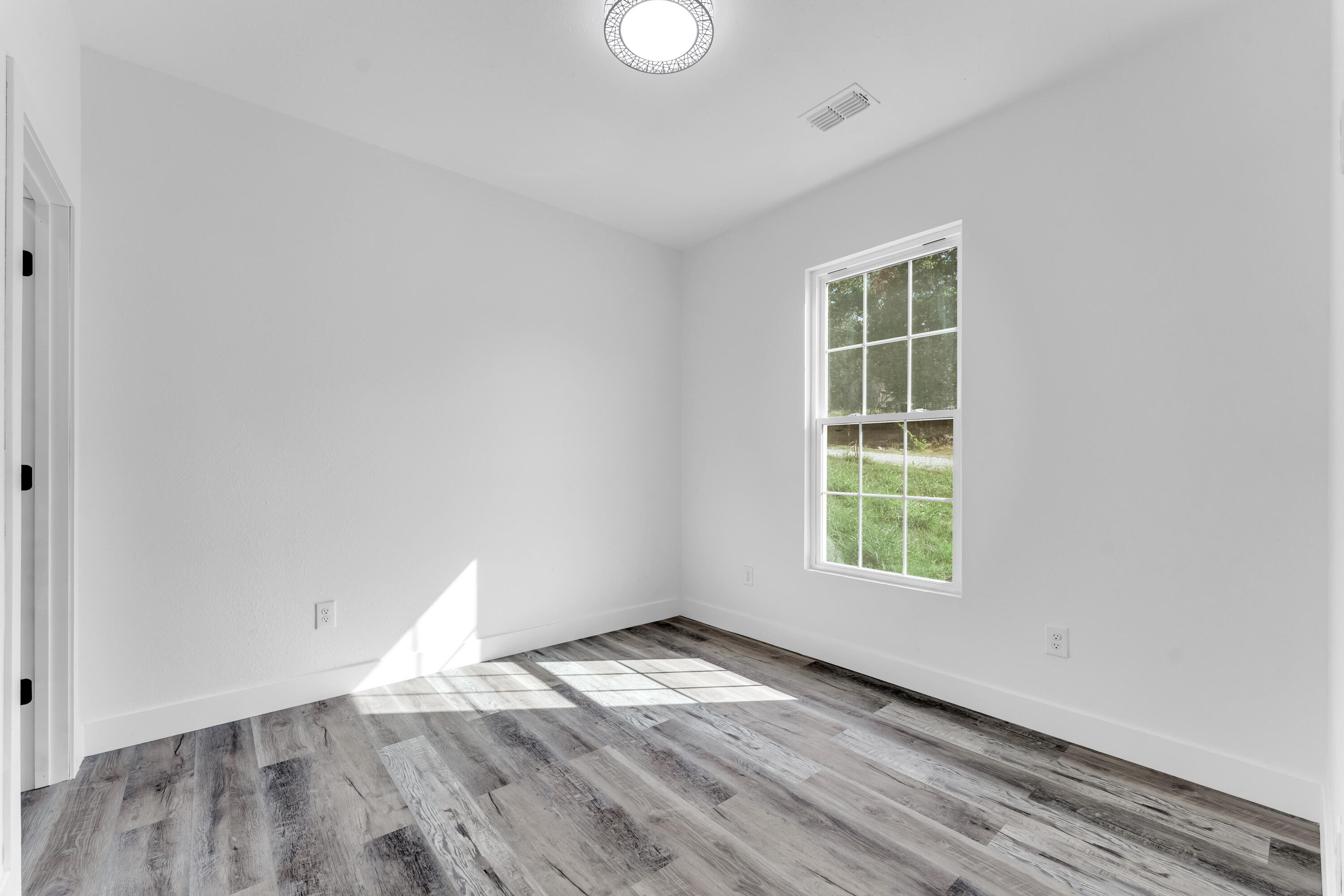 3003 Hawk Road Property Photo 20