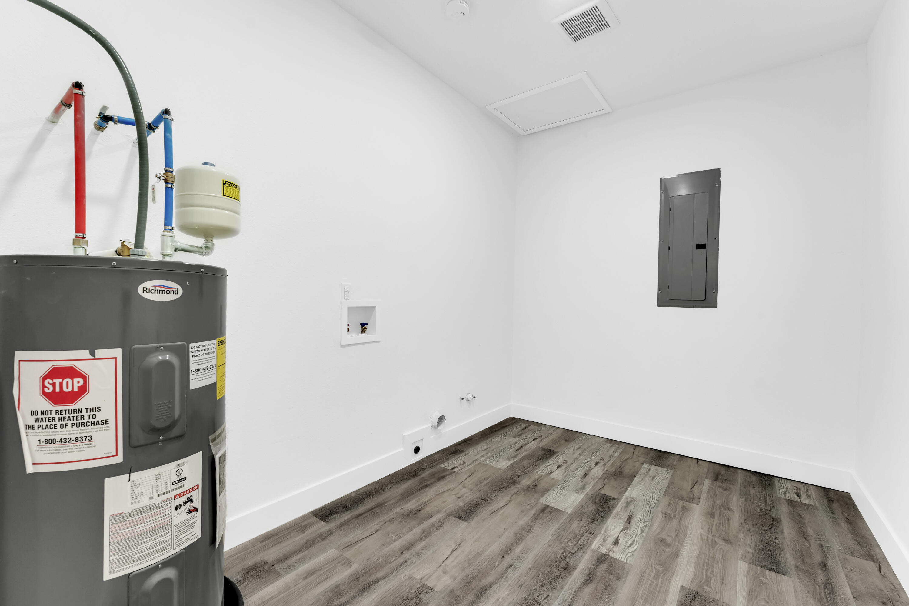 3003 Hawk Road Property Photo 21