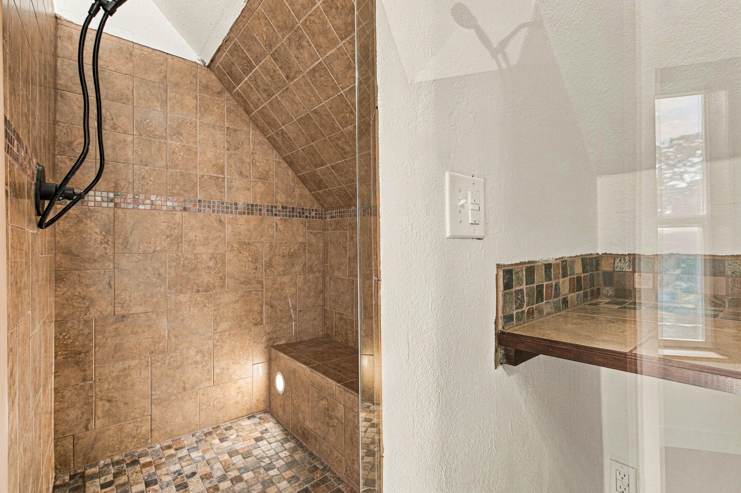 508 4th Street Property Photo 42