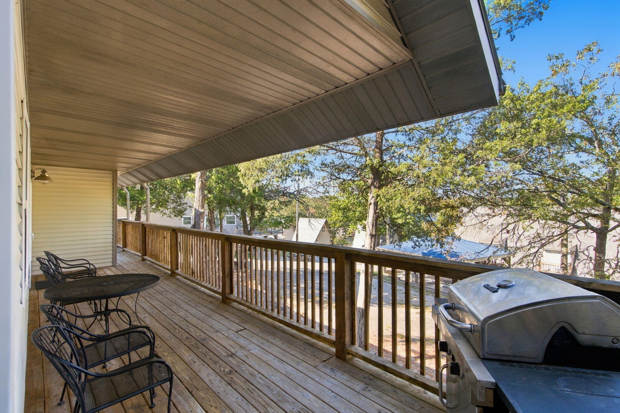 423 & 425 Eagle Drive Property Photo 30