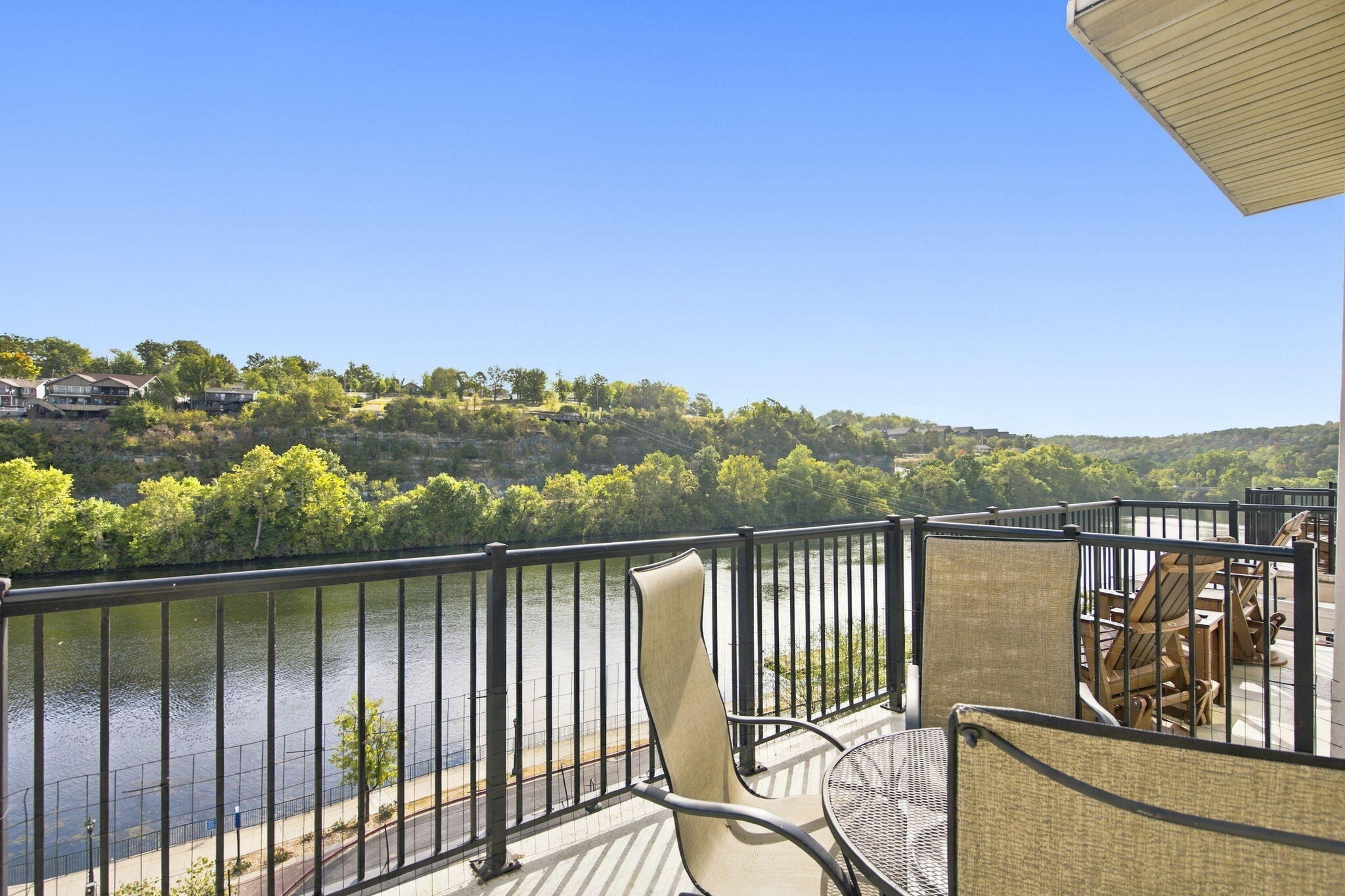 10503 Branson Landing Boulevard 10-503 Property Photo 8