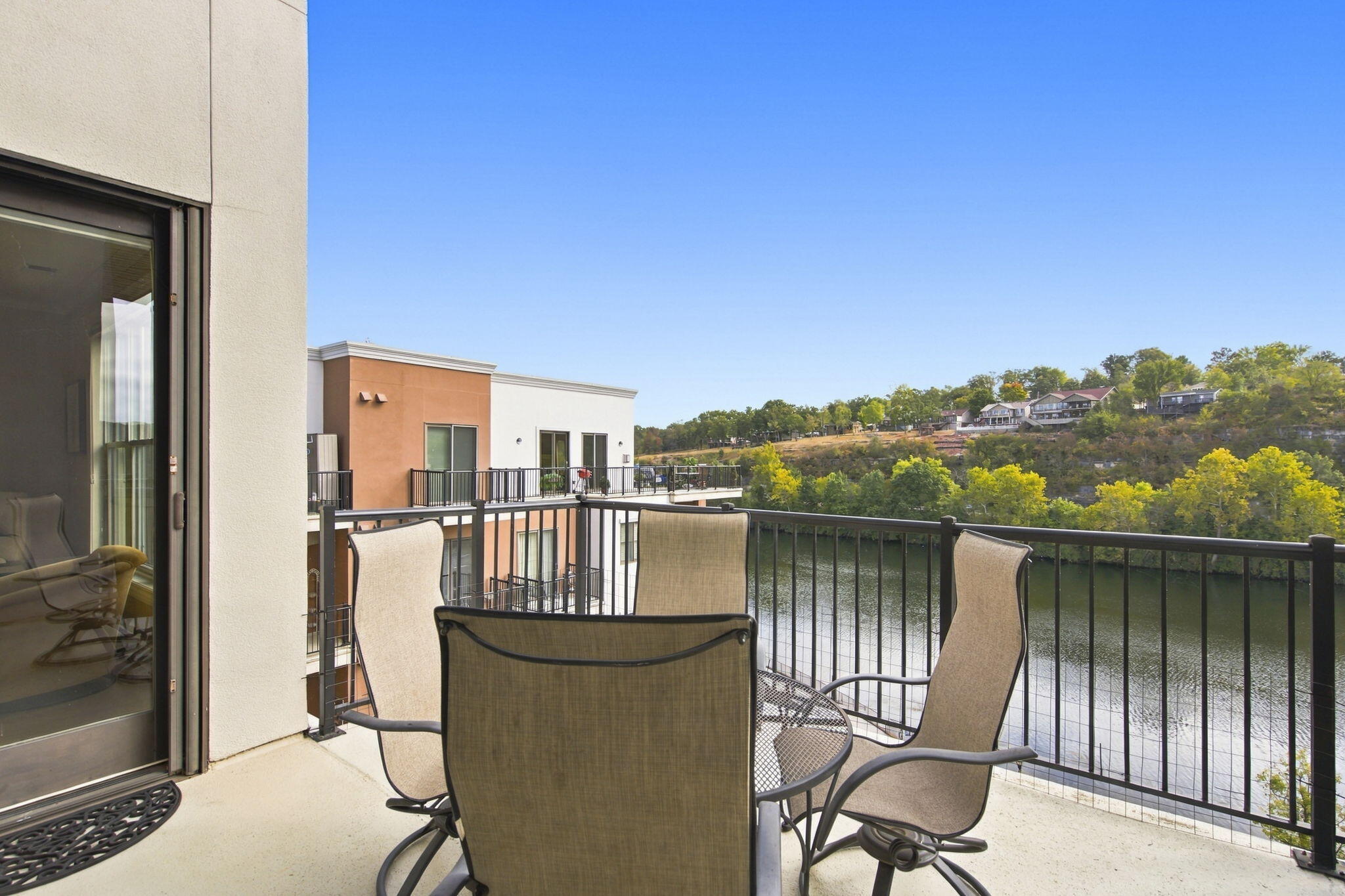 10503 Branson Landing Boulevard 10-503 Property Photo 9