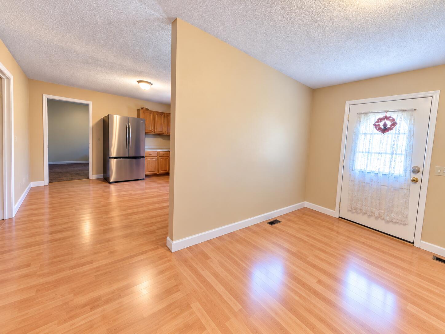 423 North Clark Street Property Photo 20