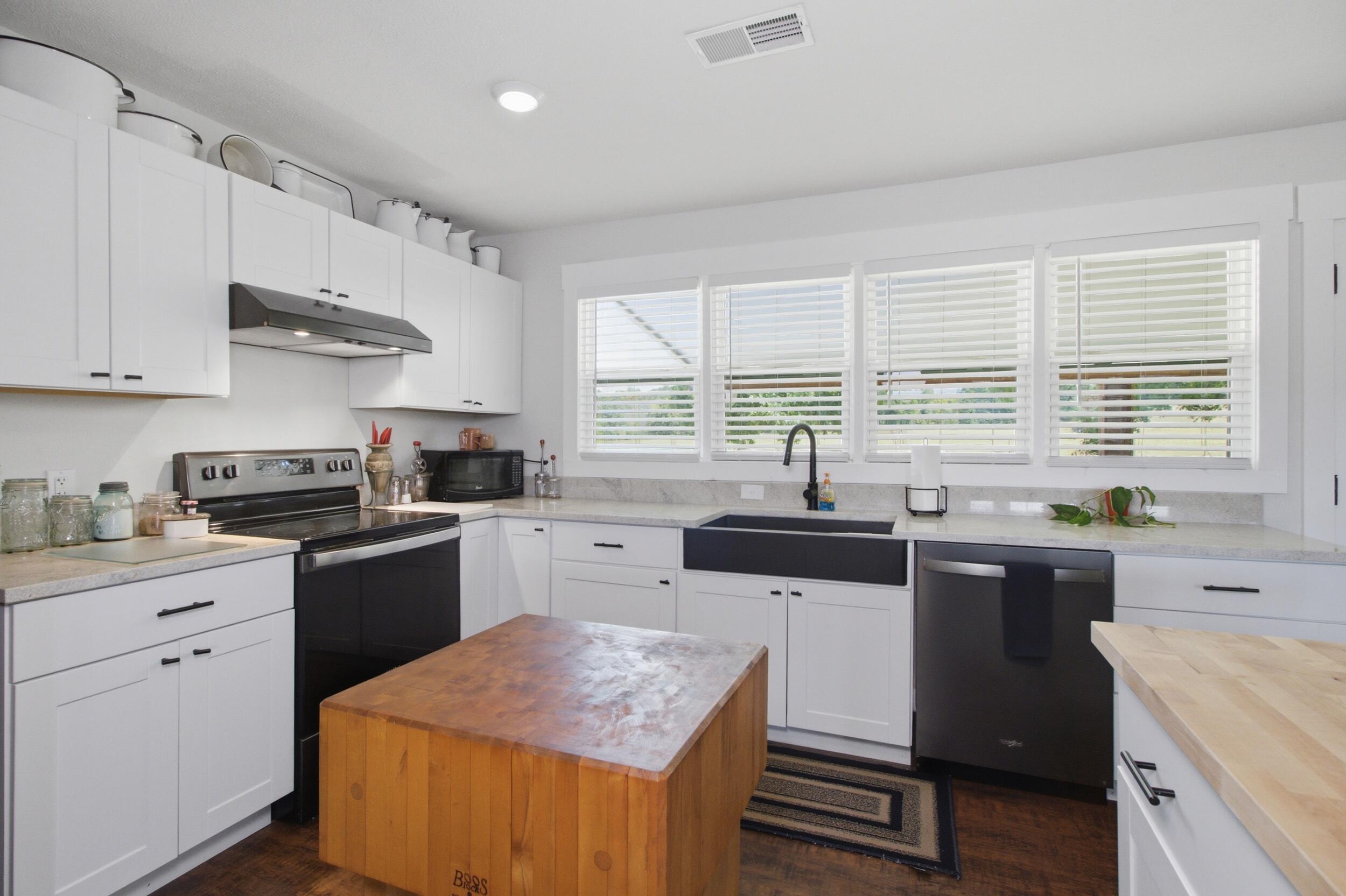 14103 Beeler Road Property Photo 10
