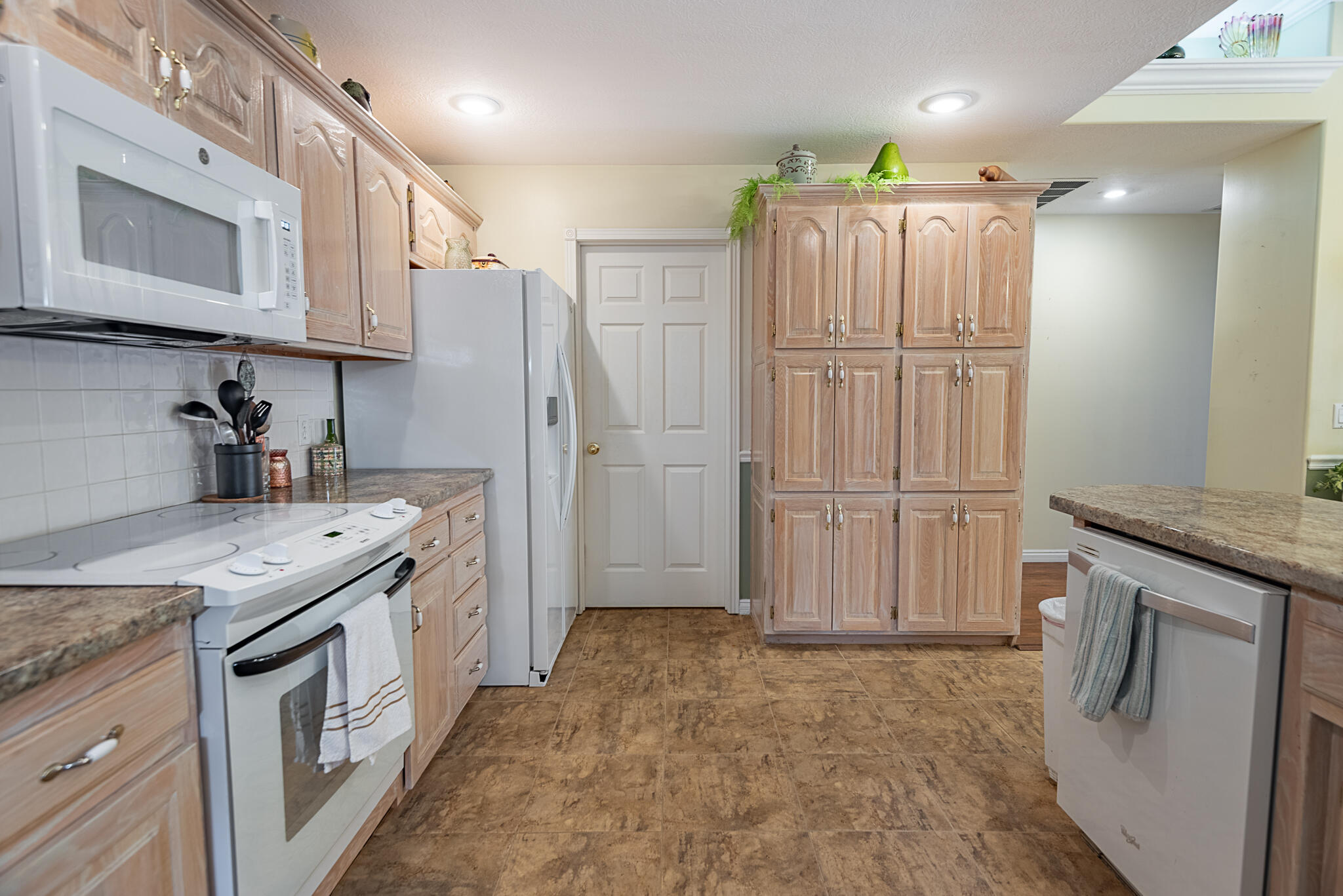3211 West Sunset Street Property Photo 14