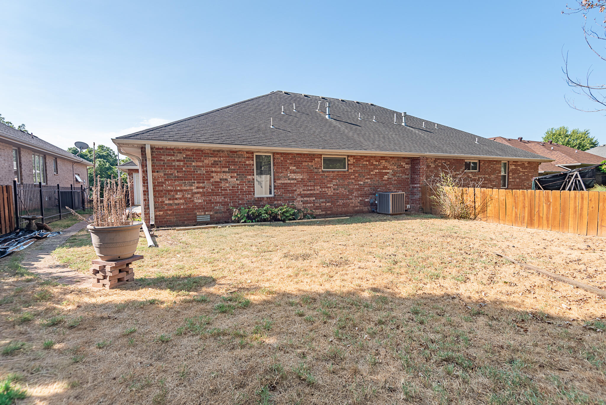 3211 West Sunset Street Property Photo 39
