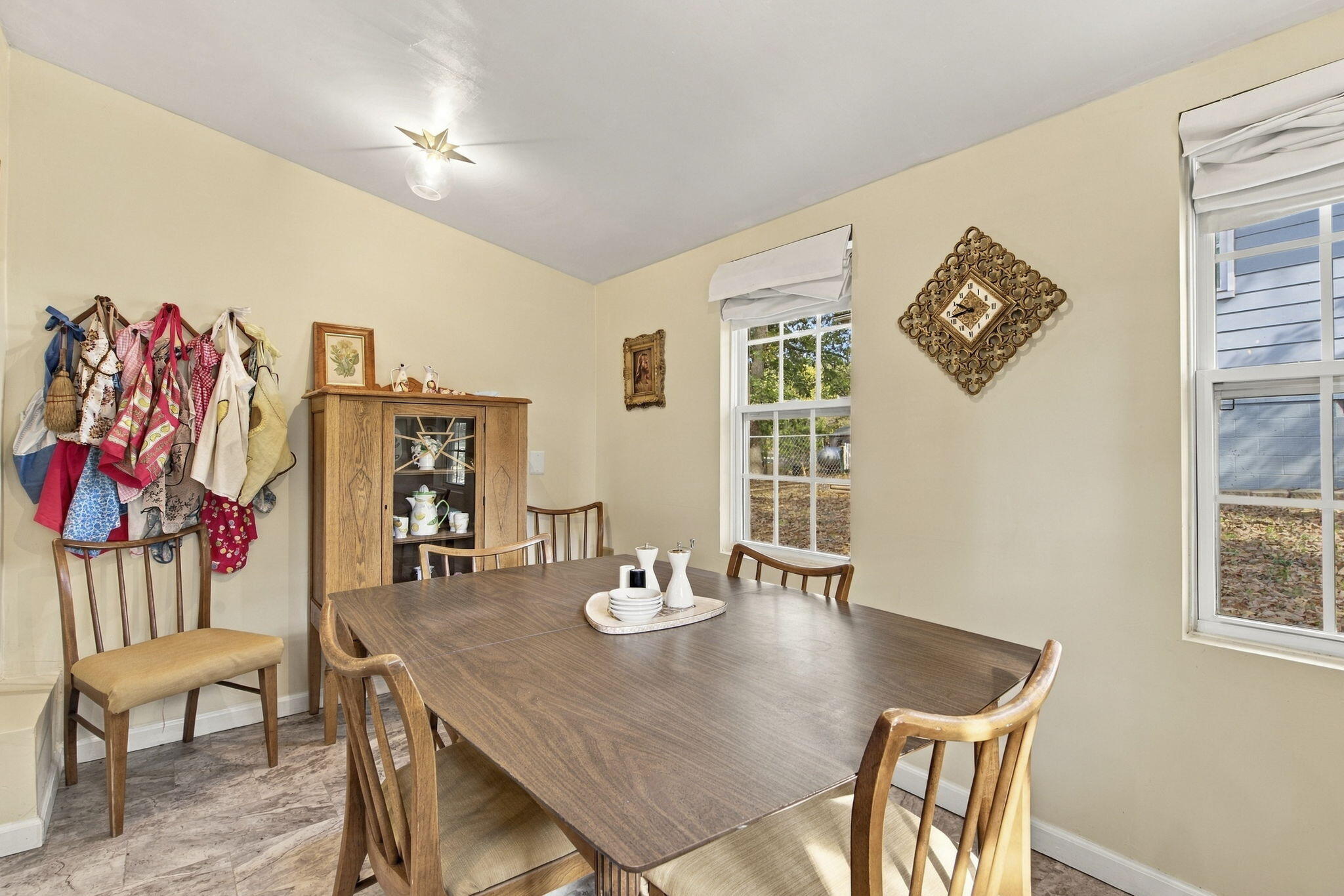 292 Lakeside Drive Property Photo 11