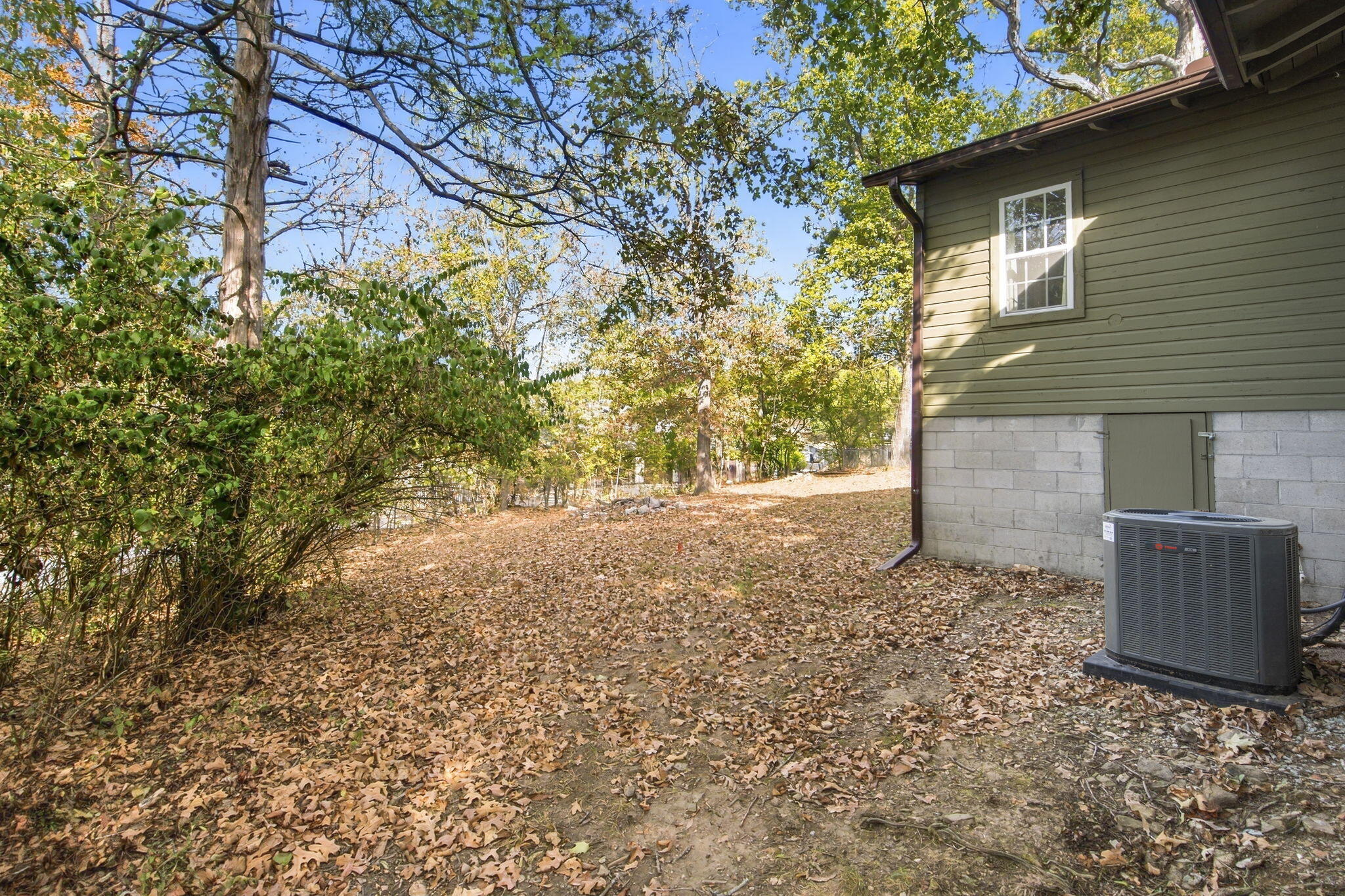292 Lakeside Drive Property Photo 23
