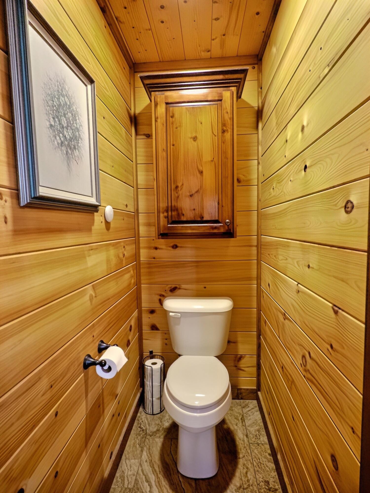 735 Carter 306 Property Photo 37