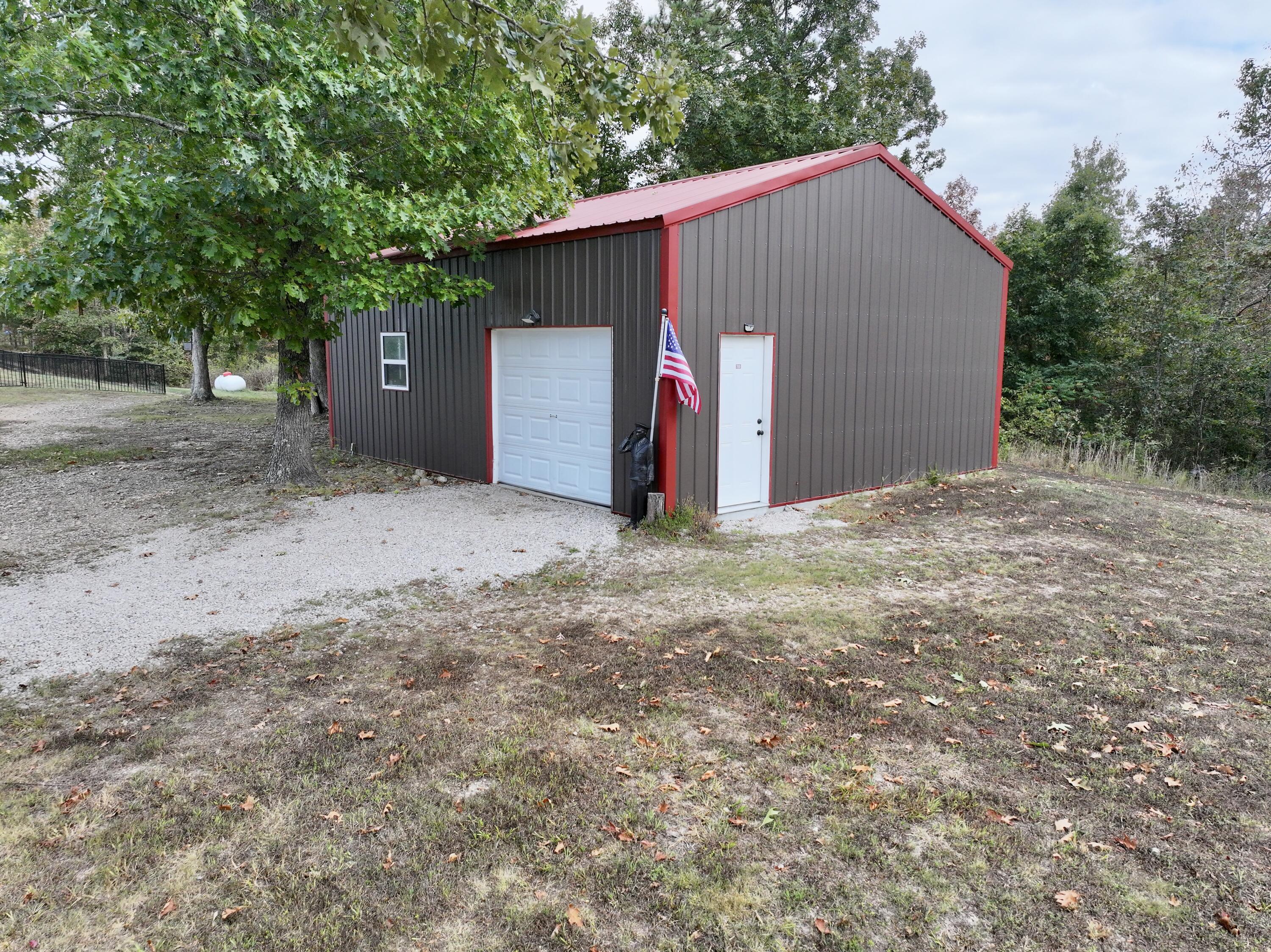 735 Carter 306 Property Photo 60