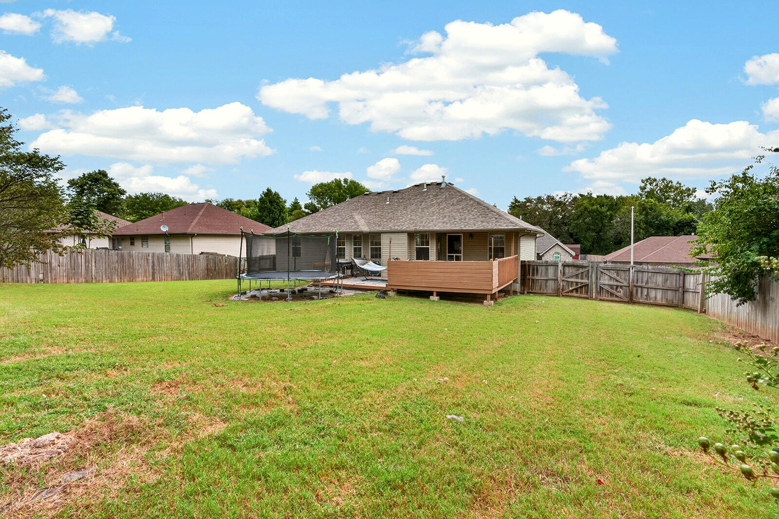 5761 South Fairview Avenue Property Photo 42