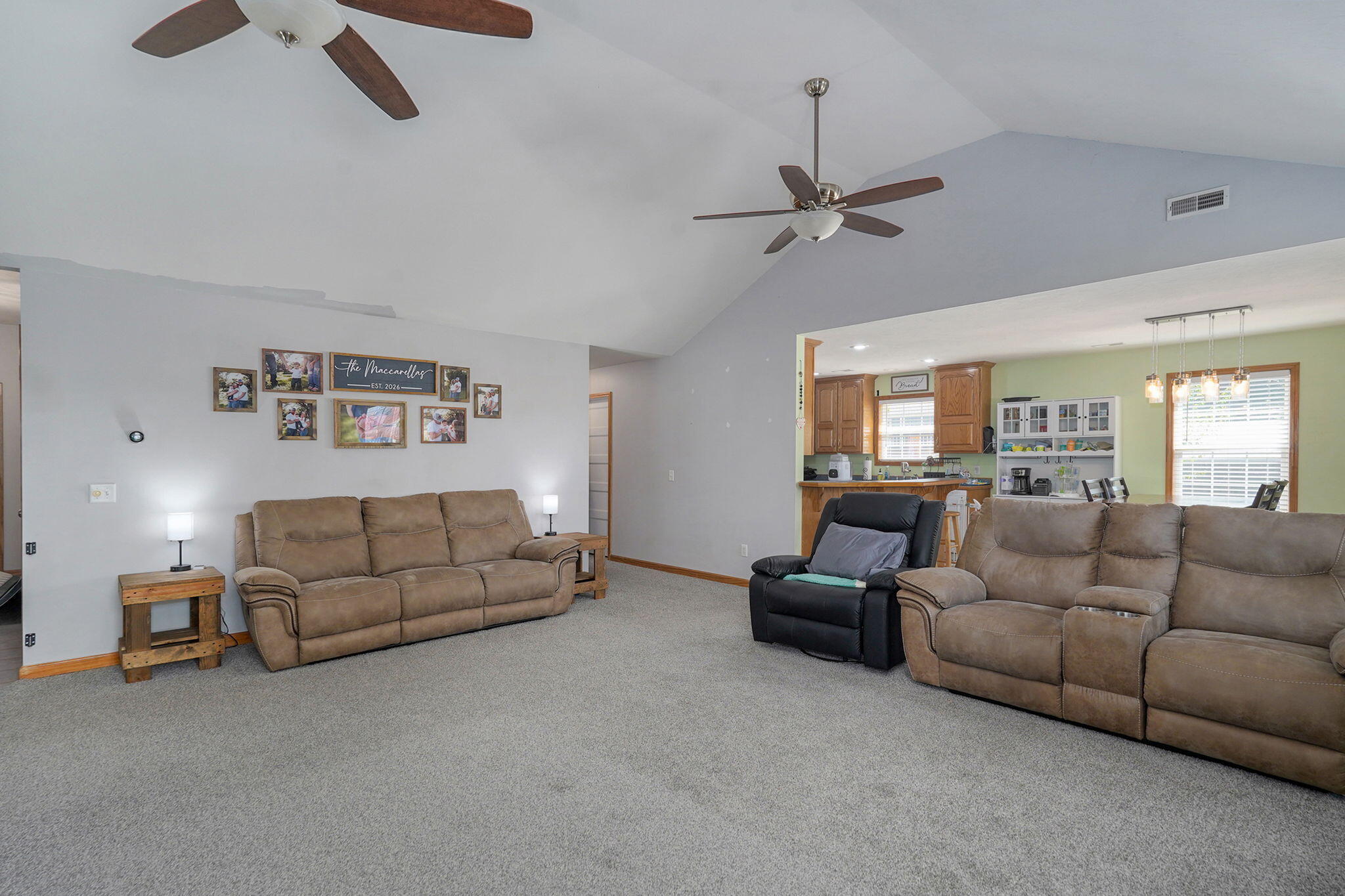 417 North Sunset Avenue Property Photo 9