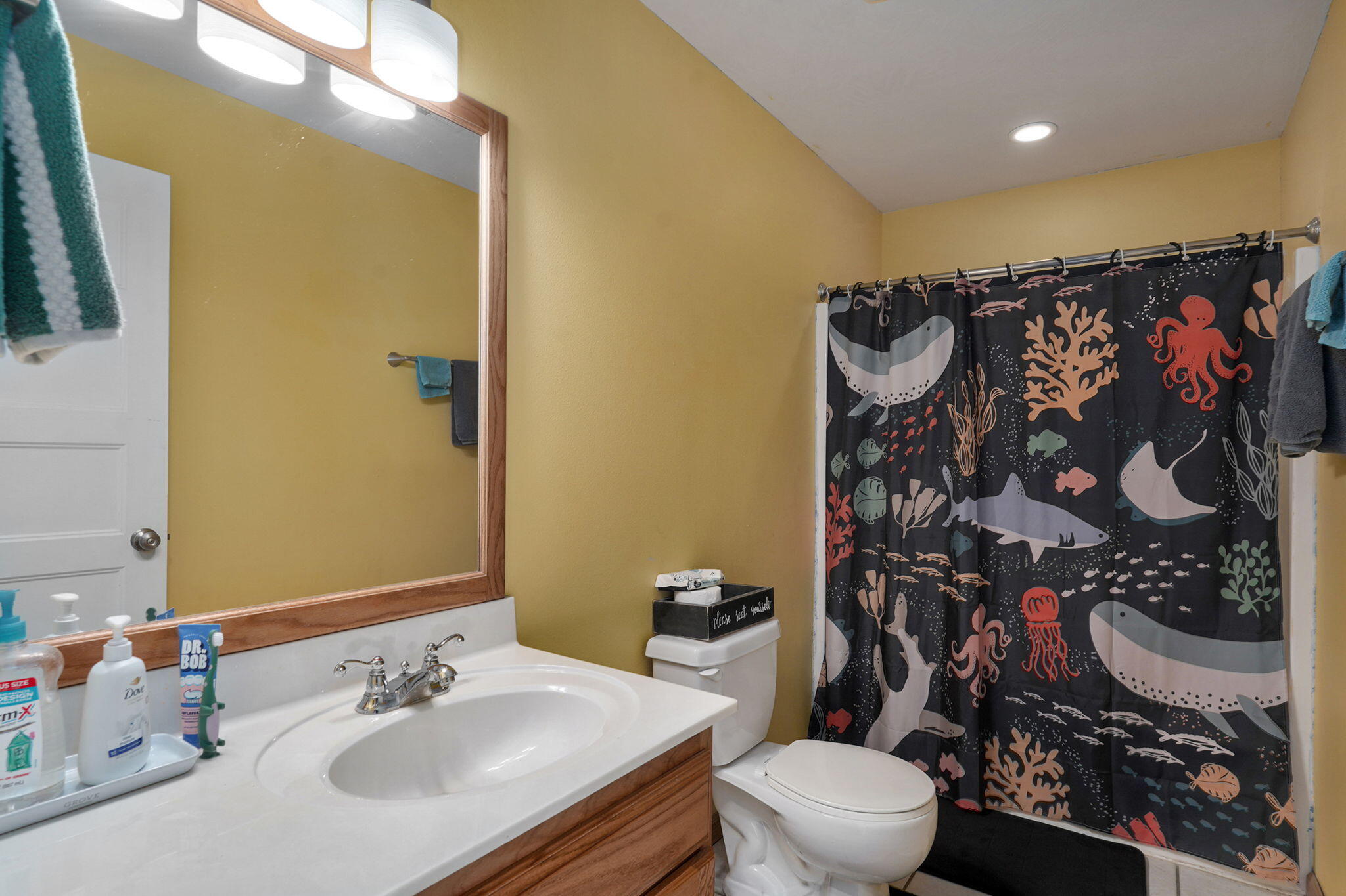 417 North Sunset Avenue Property Photo 17