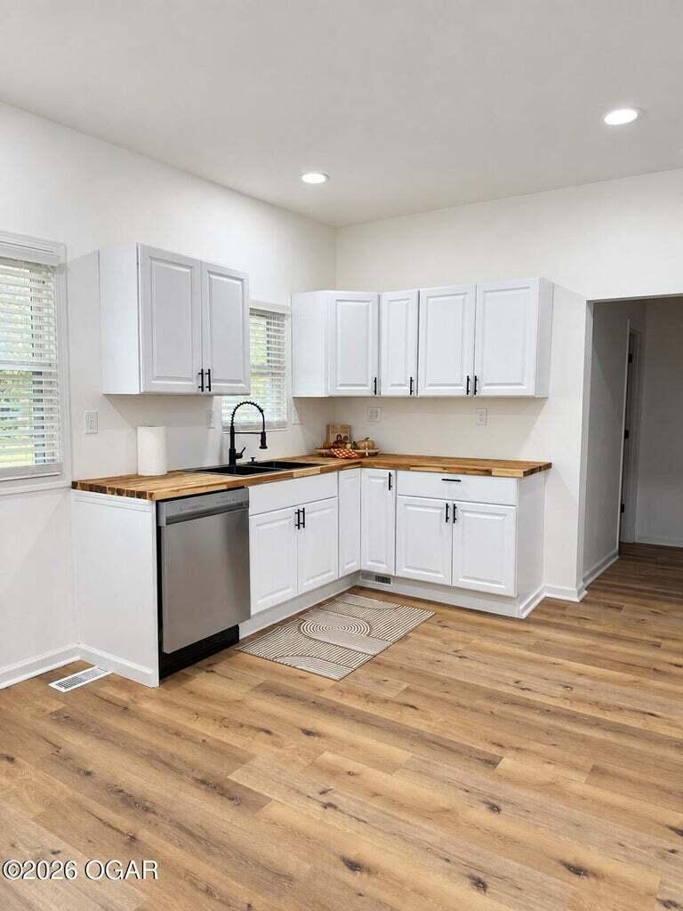 2650 East 8th Street Property Photo 7
