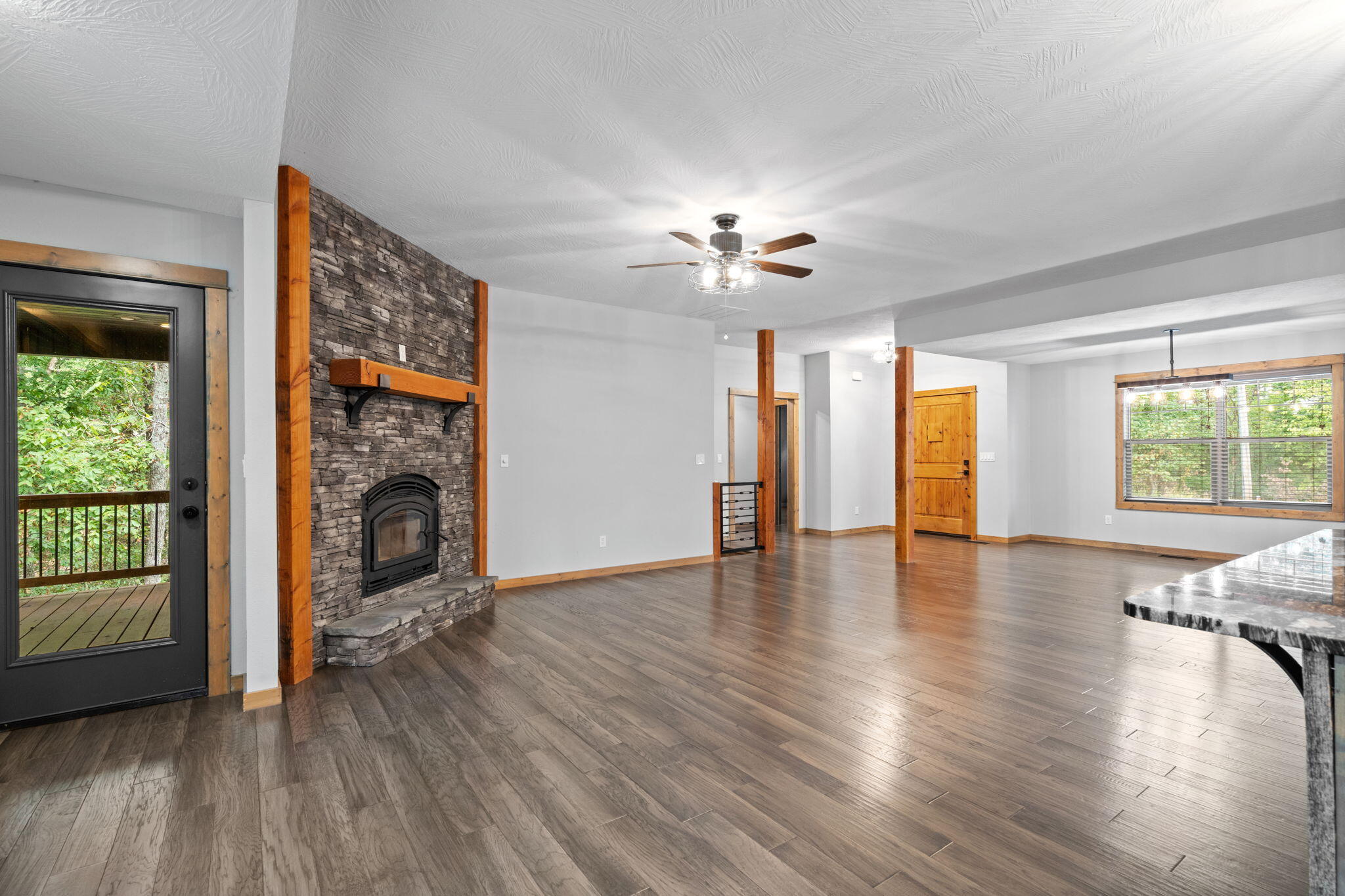 1800 Yoachum Drive Property Photo 17