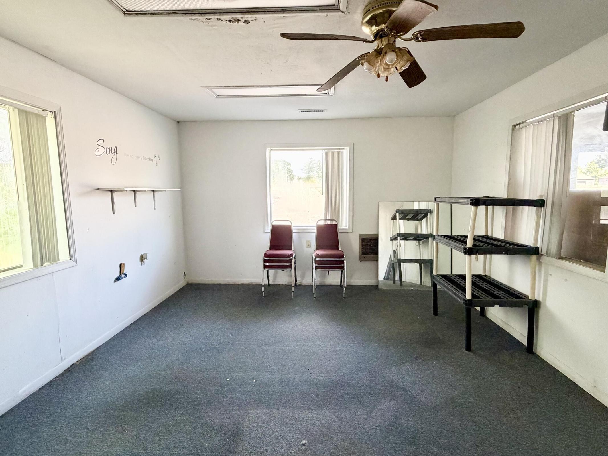 4600 South Highway 5 Property Photo 10