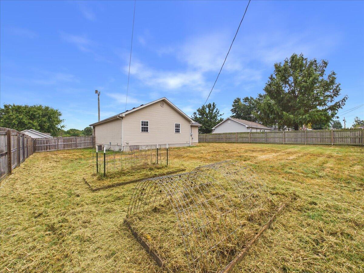 715 South Chestnut Street Property Photo 14