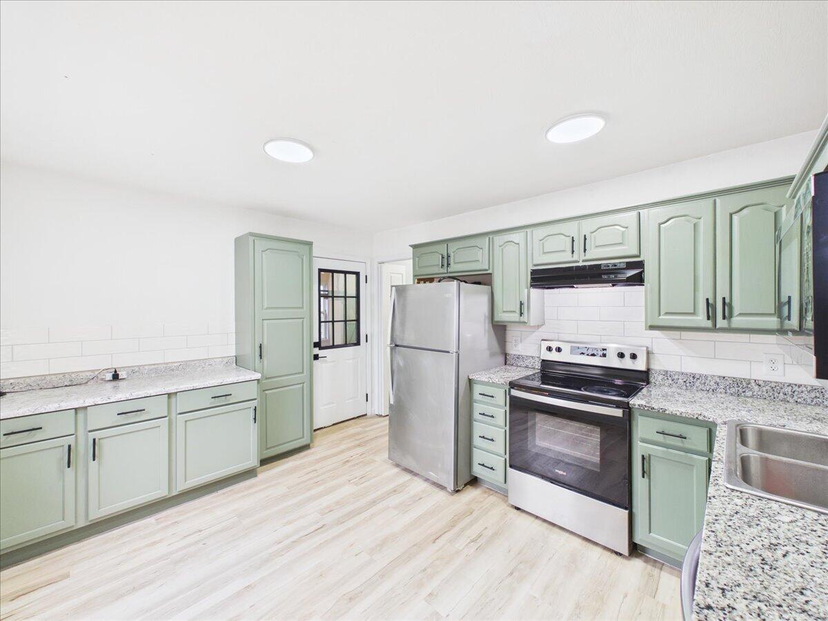 715 South Chestnut Street Property Photo 15