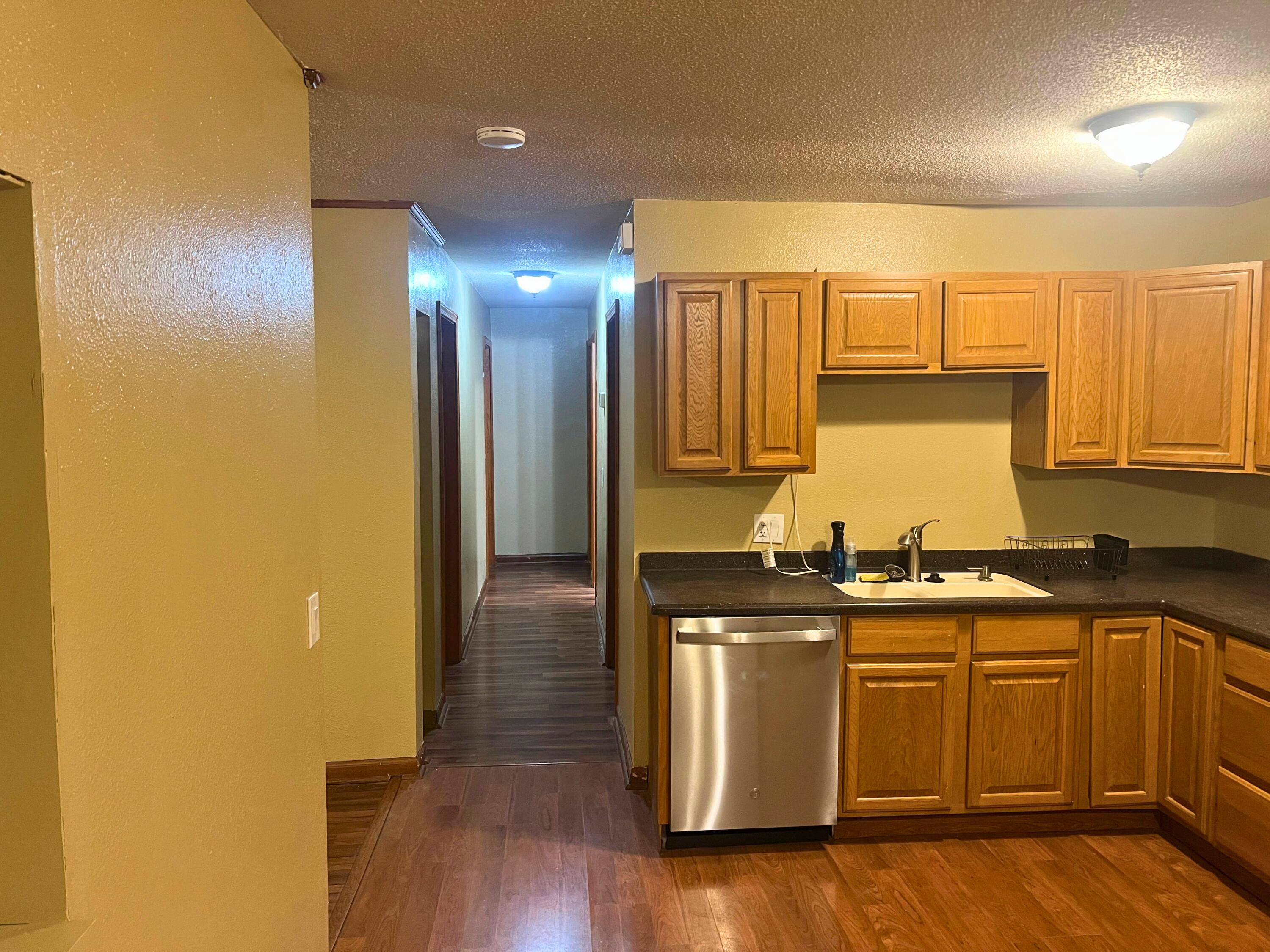 820 North Brown Avenue Property Photo 7