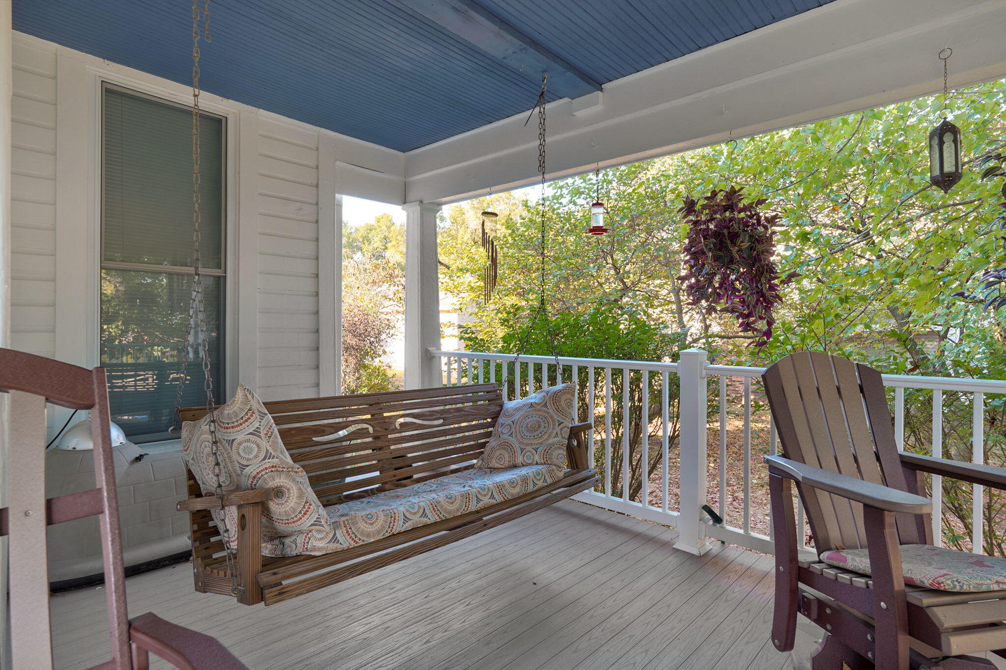 527 Center Street Property Photo 6
