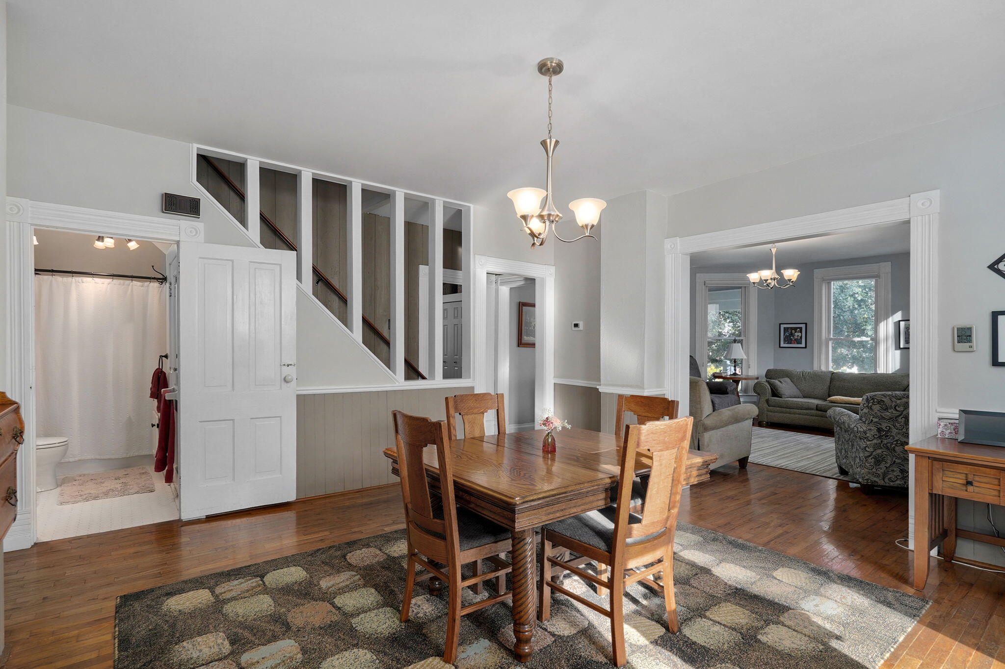 527 Center Street Property Photo 13