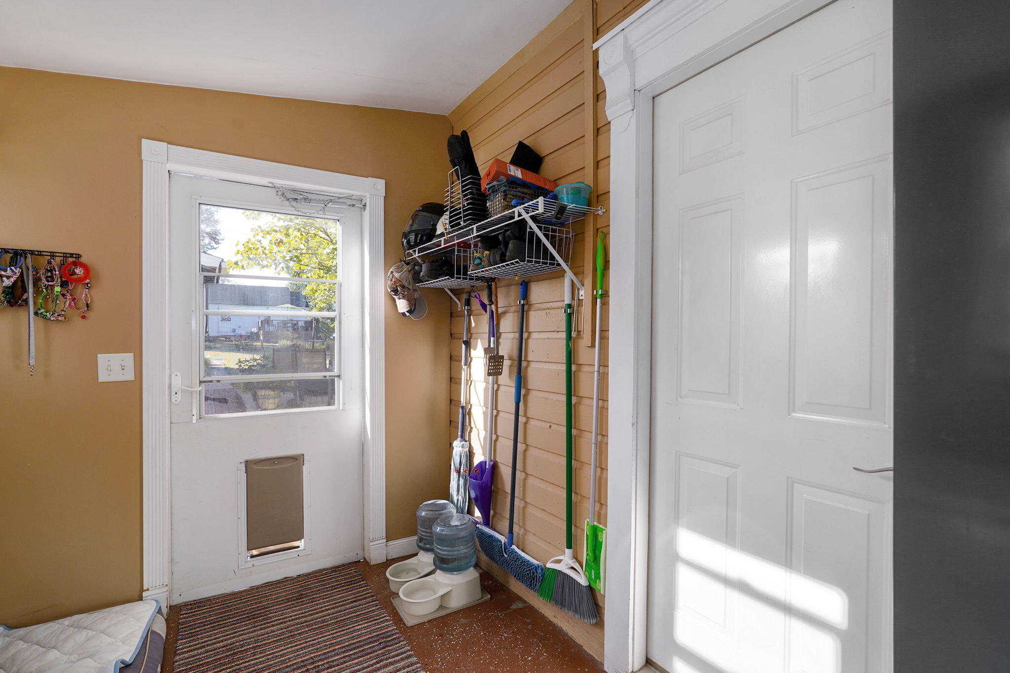 527 Center Street Property Photo 30