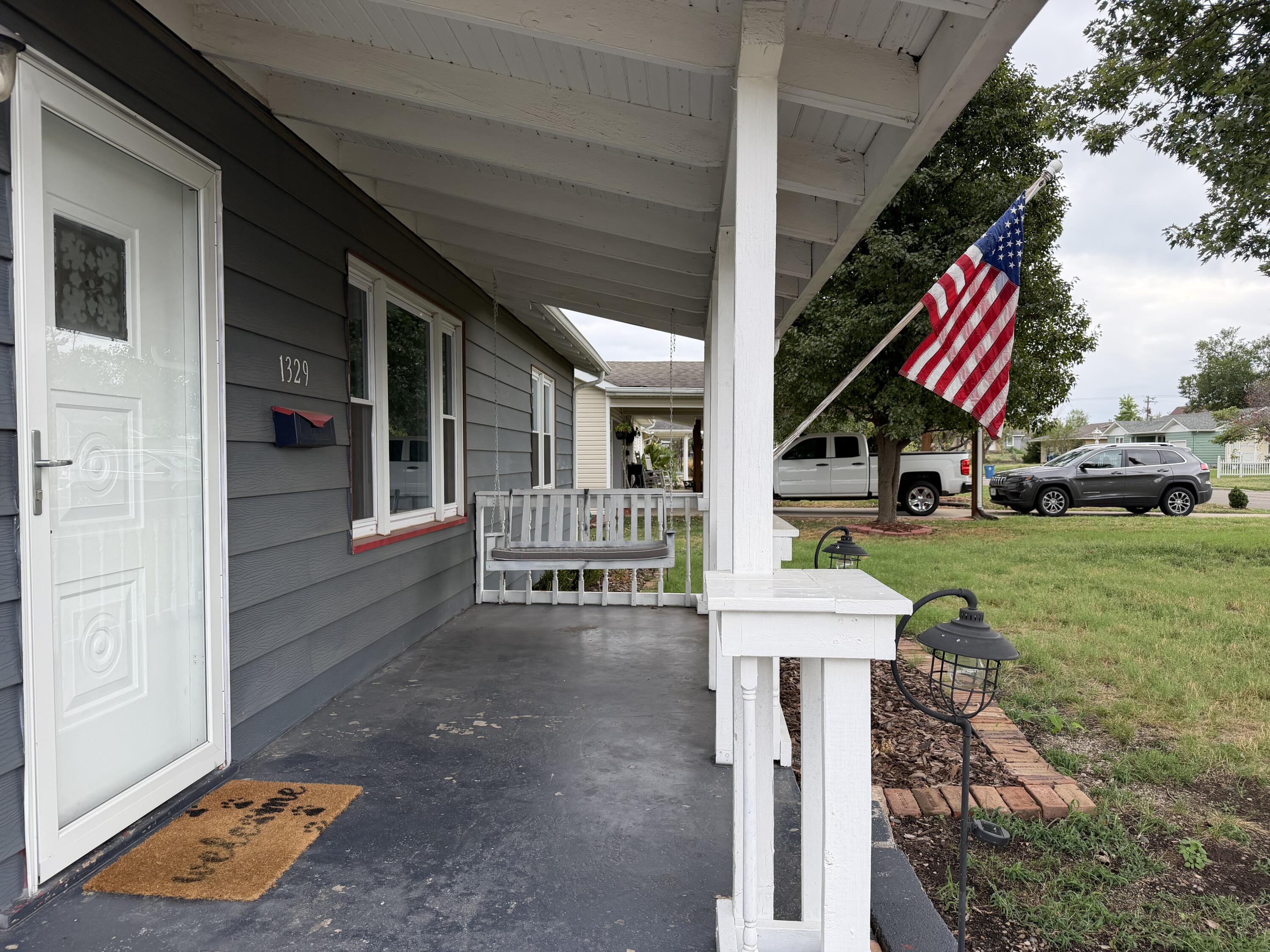 1329 New Hampshire Avenue Property Photo 2