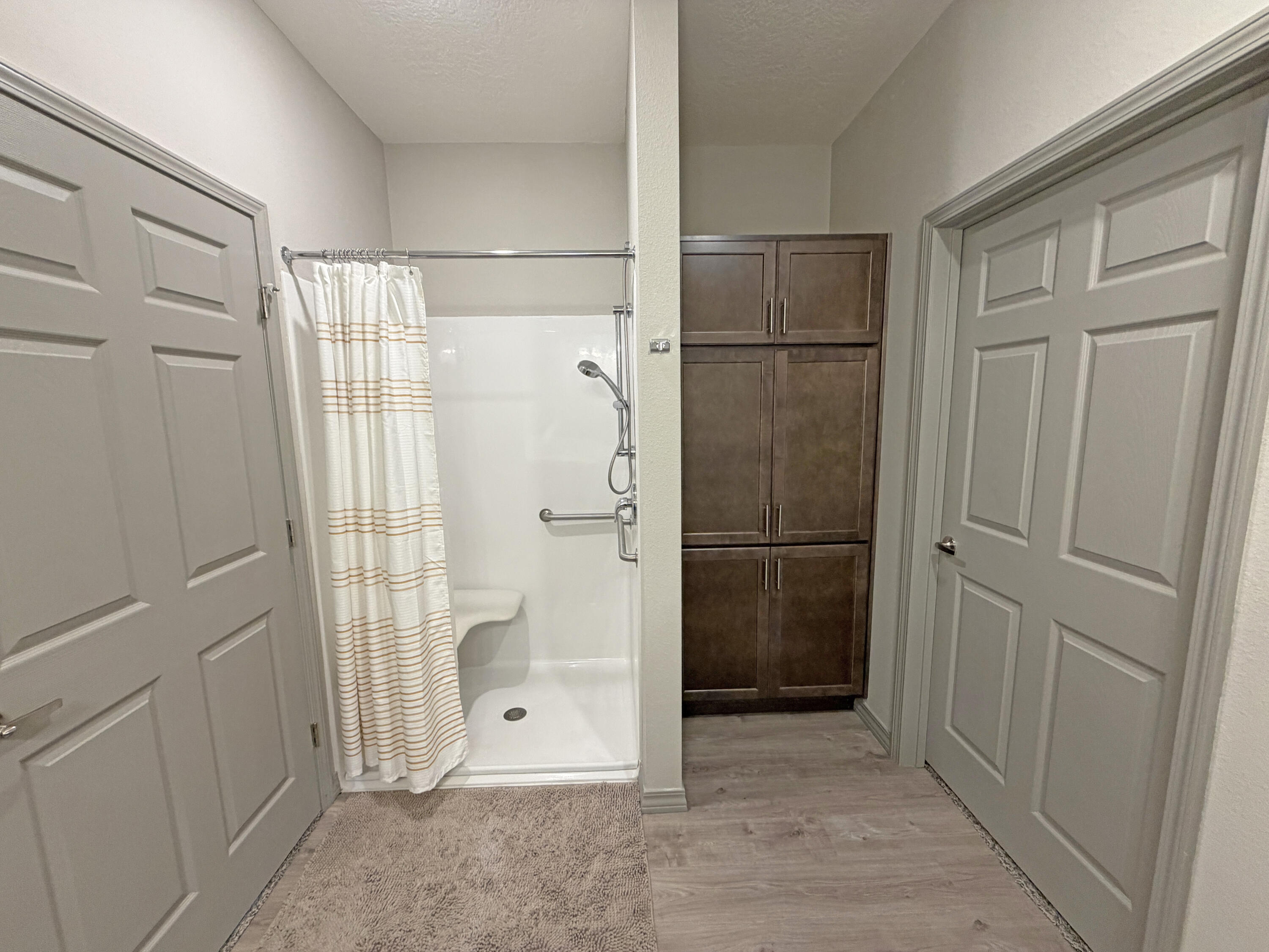 888b West Logan Street Property Photo 16