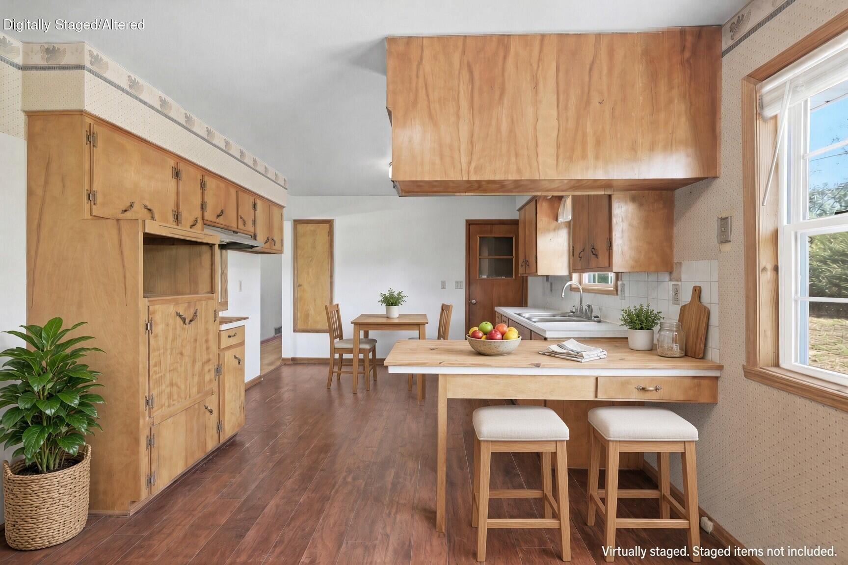 18059 Highway O Property Photo 16