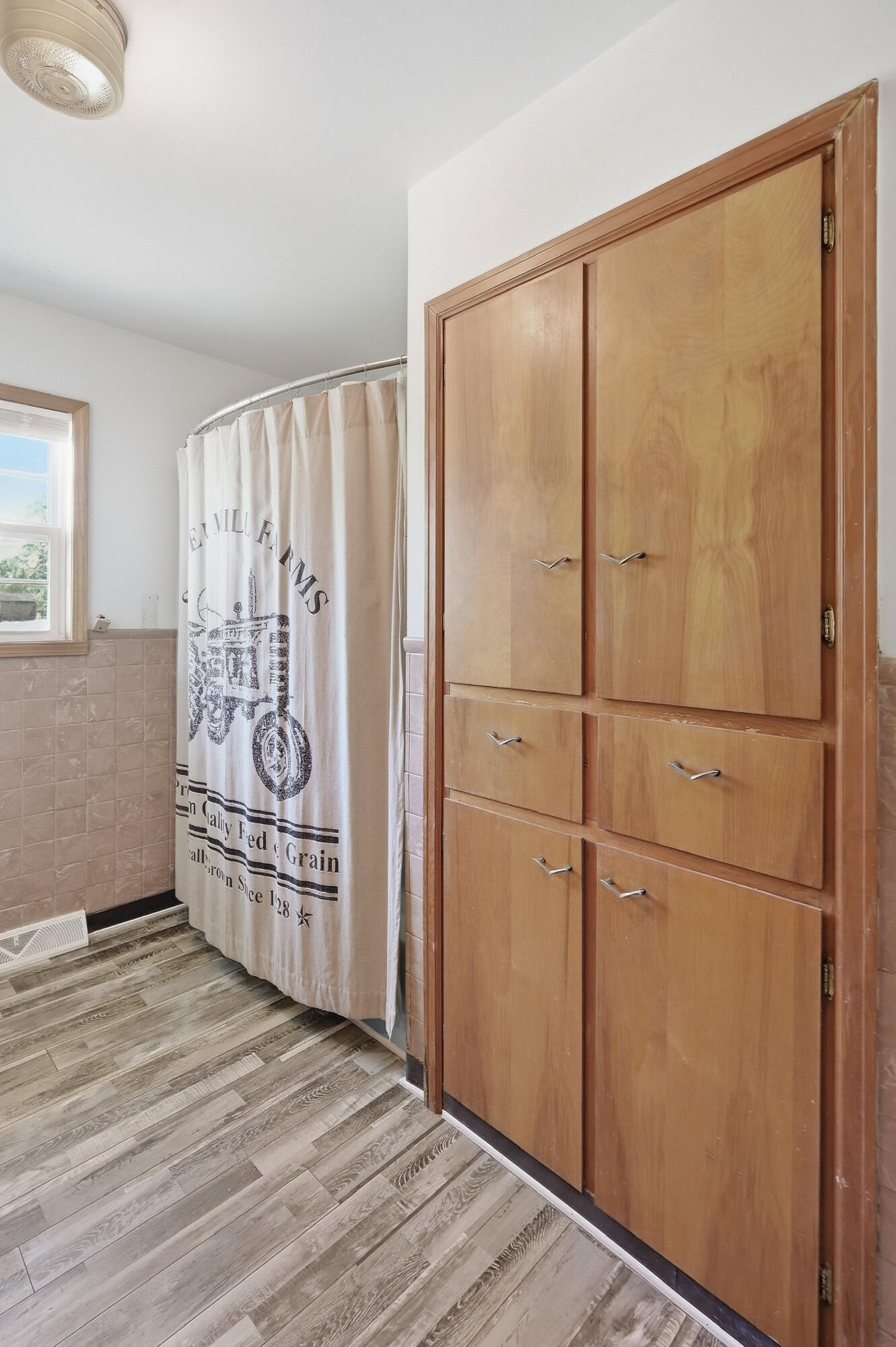 18059 Highway O Property Photo 23