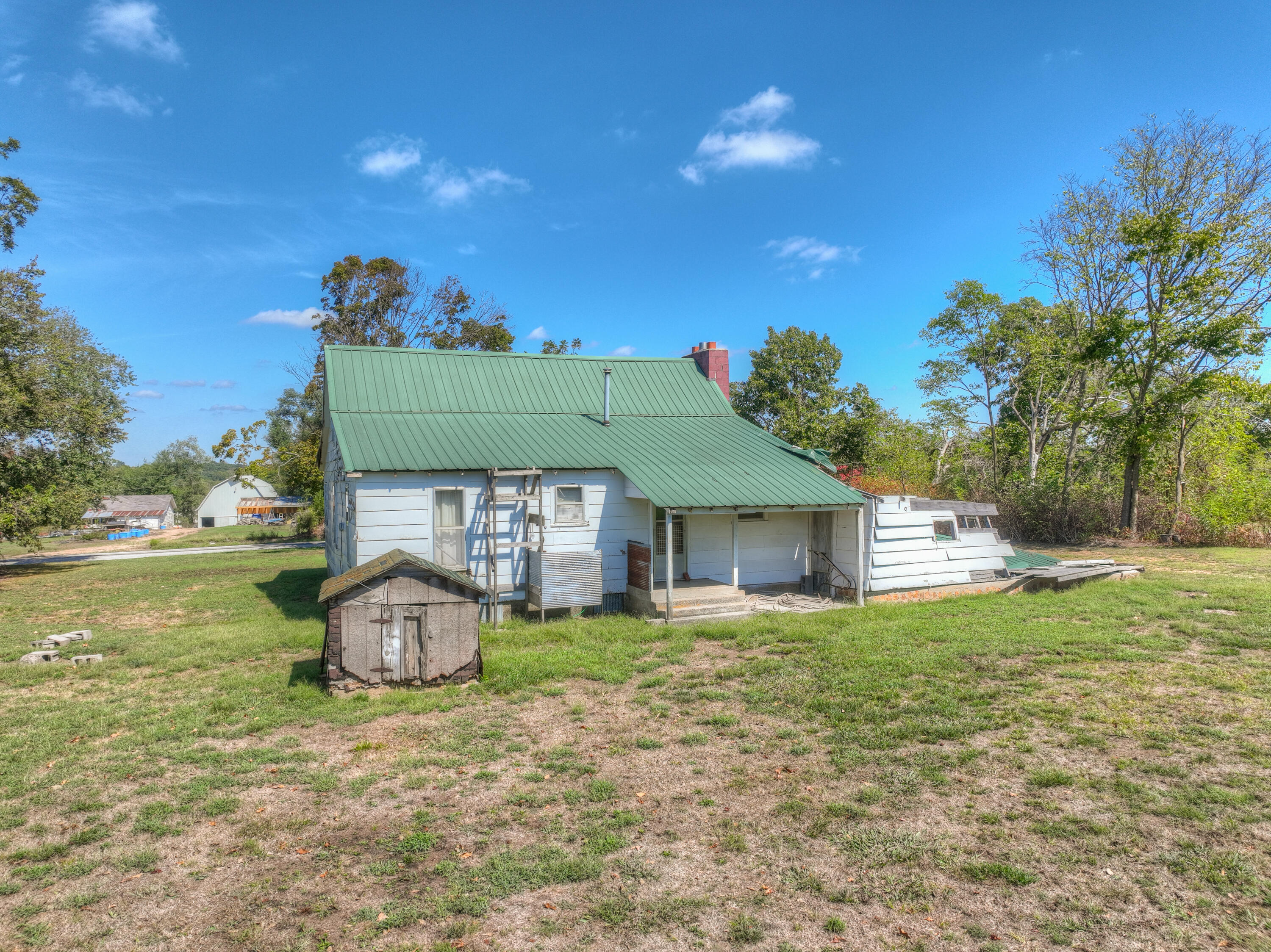 18059 Highway O Property Photo 41