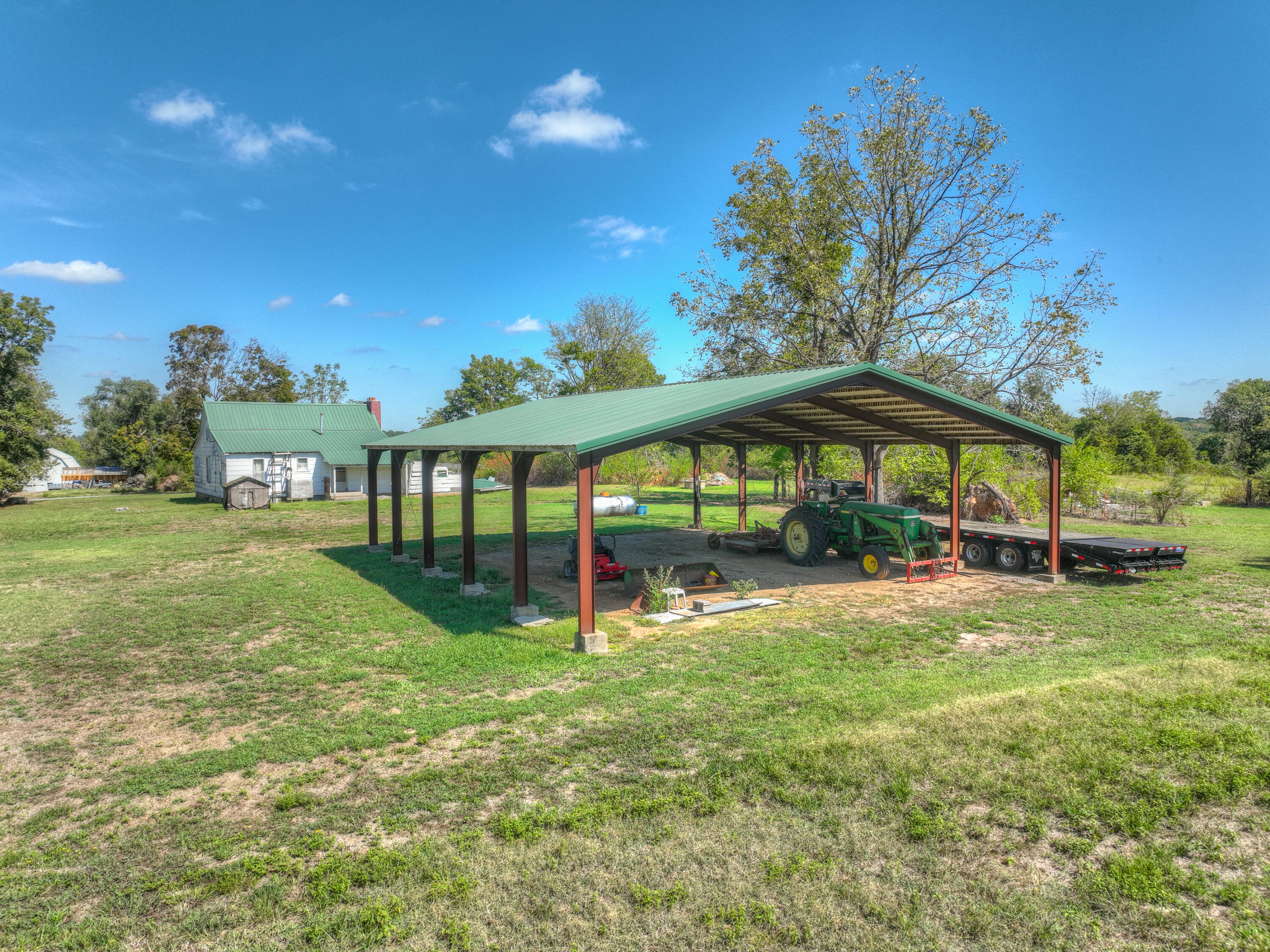 18059 Highway O Property Photo 43