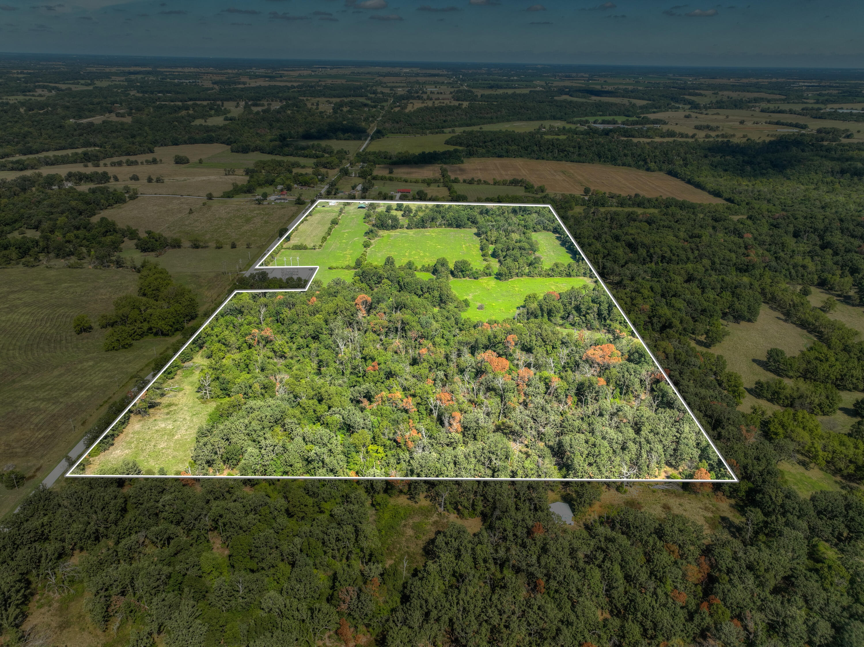 18059 Highway O Property Photo 45